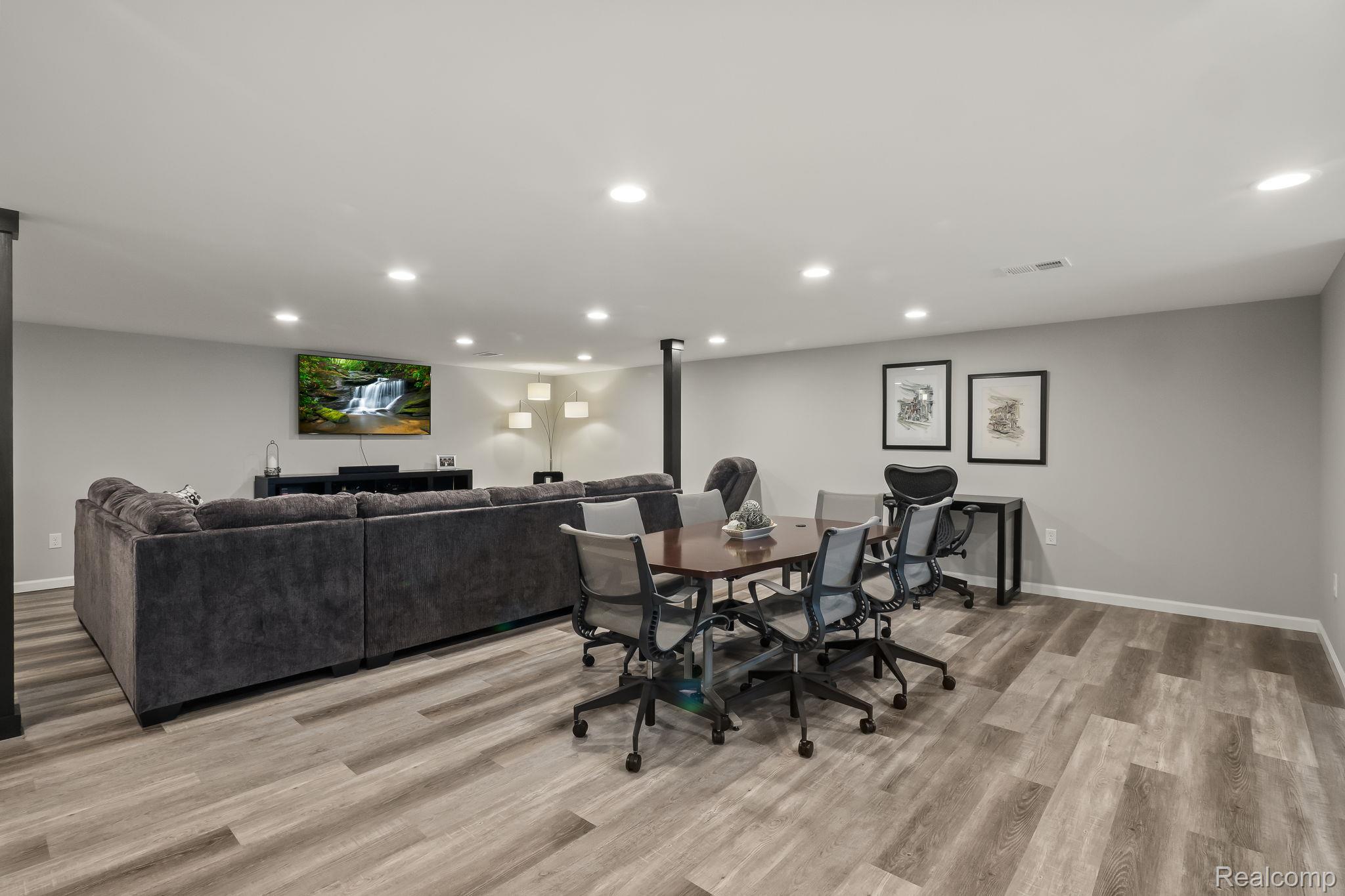 282 Wyngate Drive