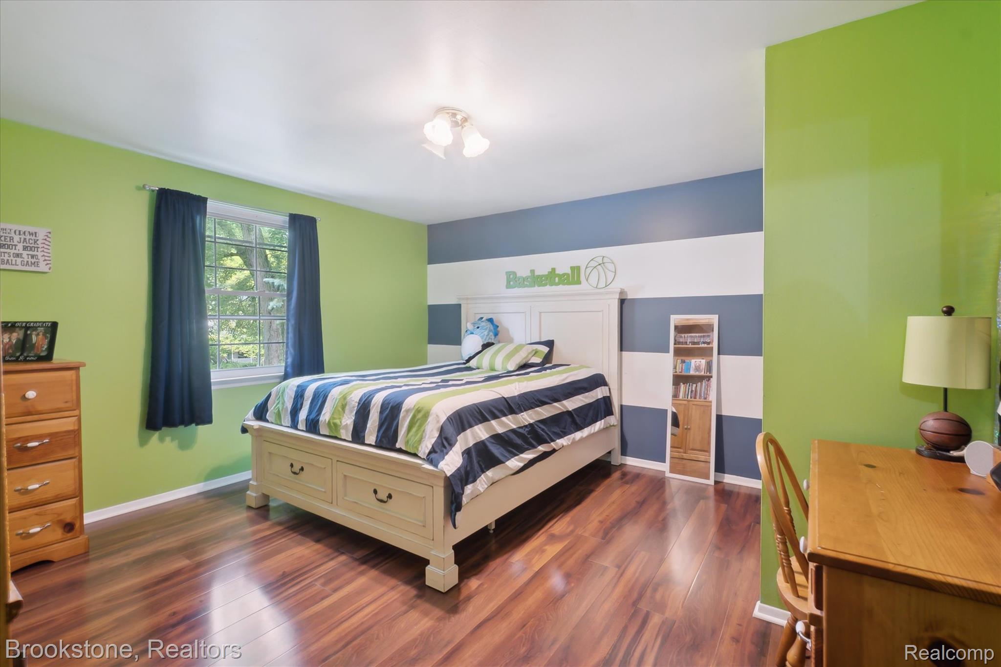 3260 Regency Drive