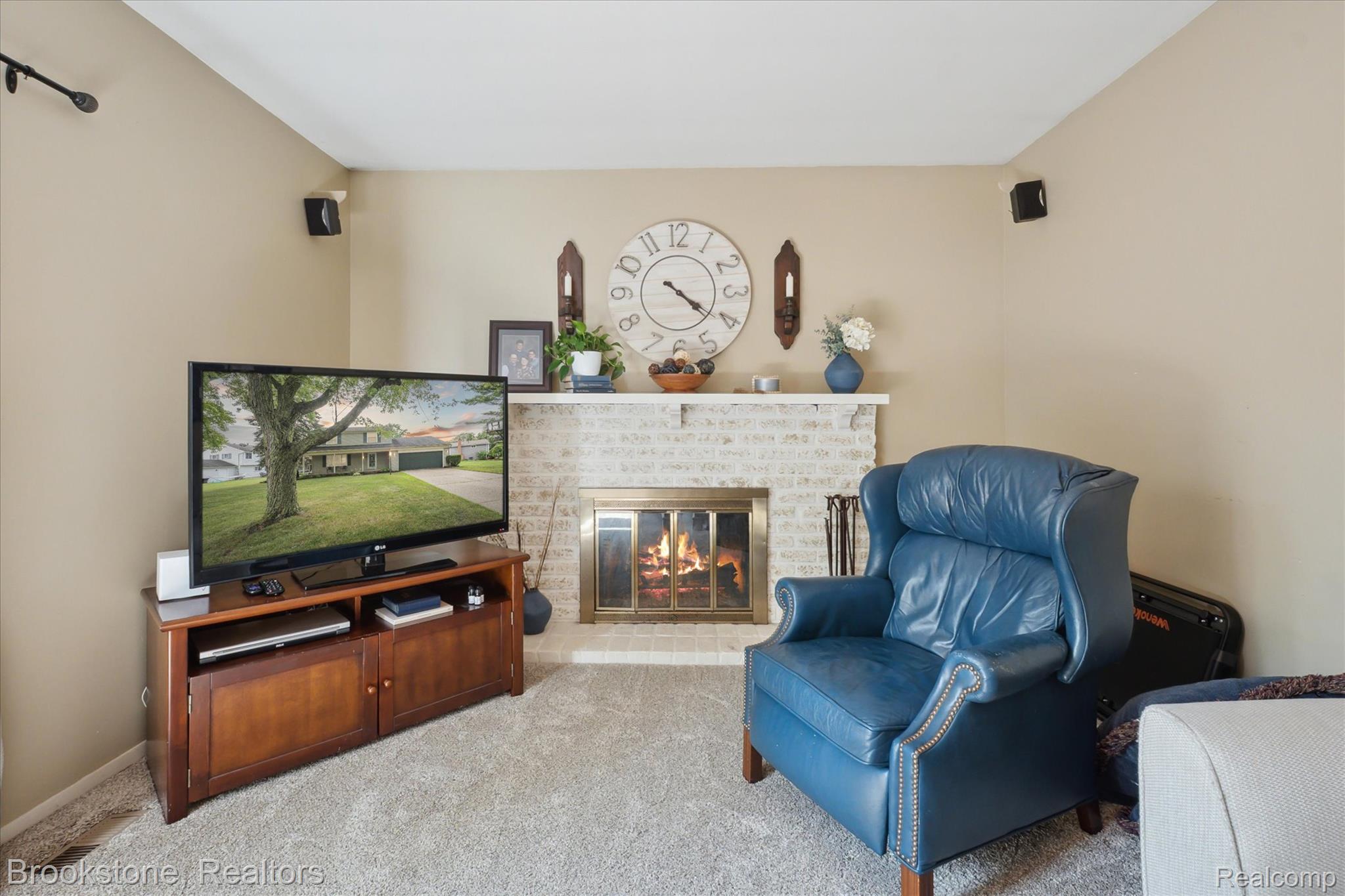 3260 Regency Drive