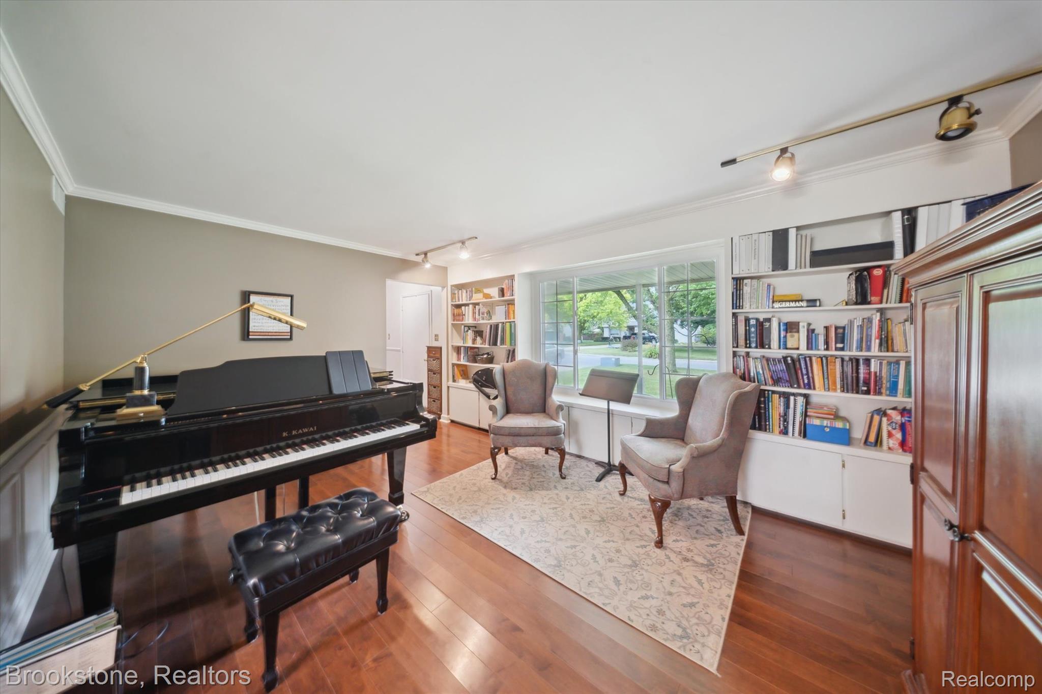 3260 Regency Drive