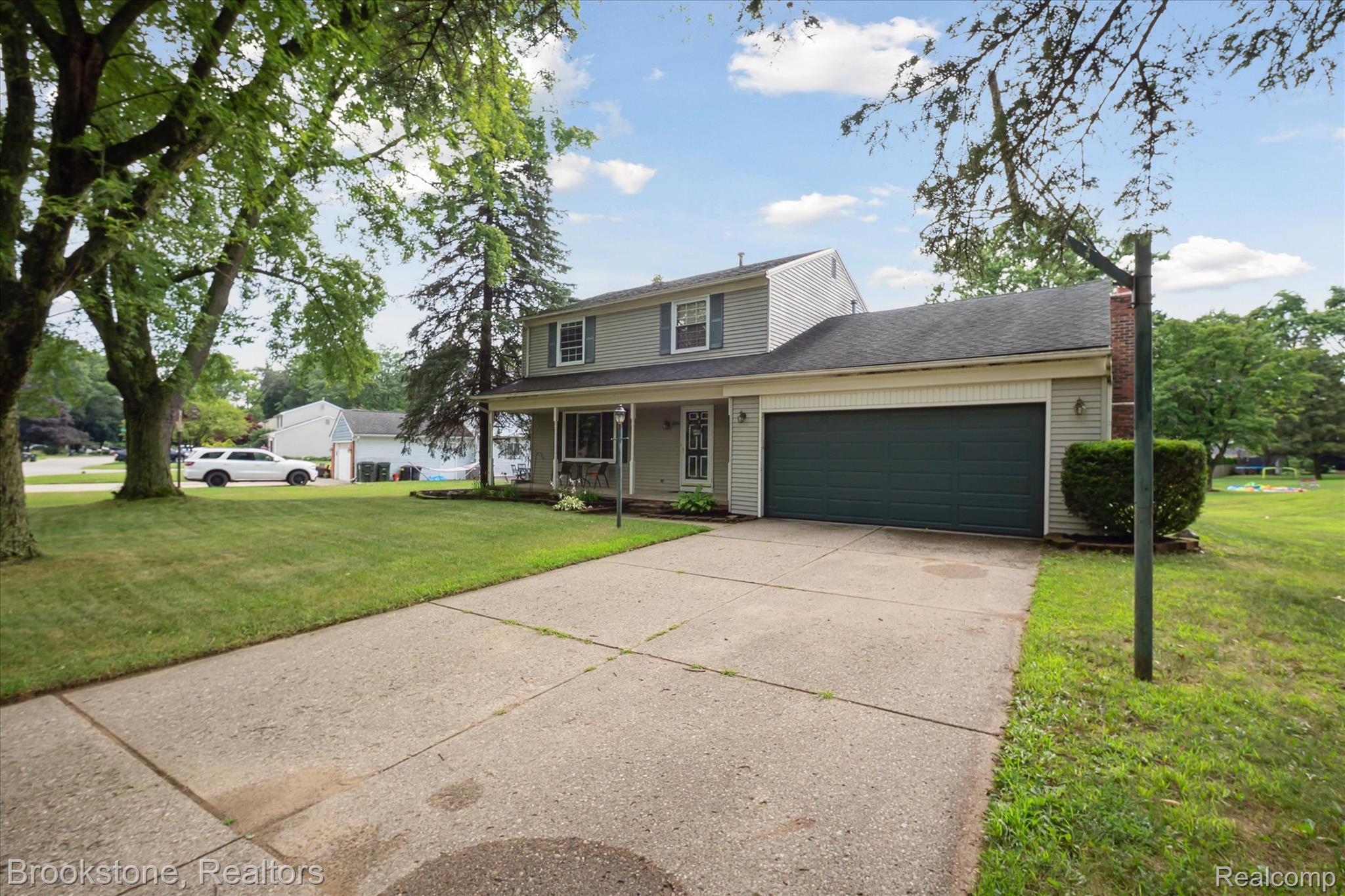 3260 Regency Drive
