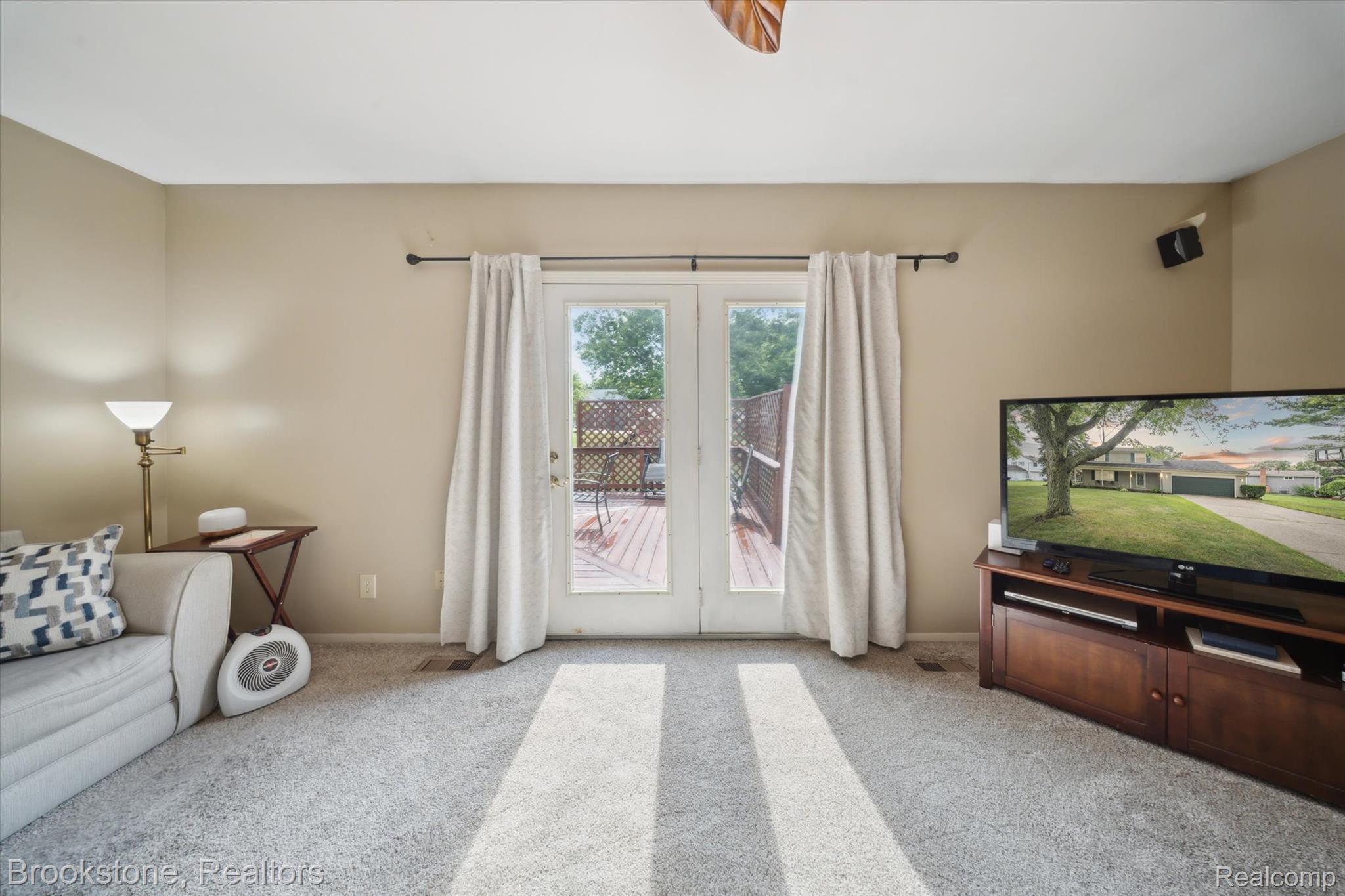 3260 Regency Drive