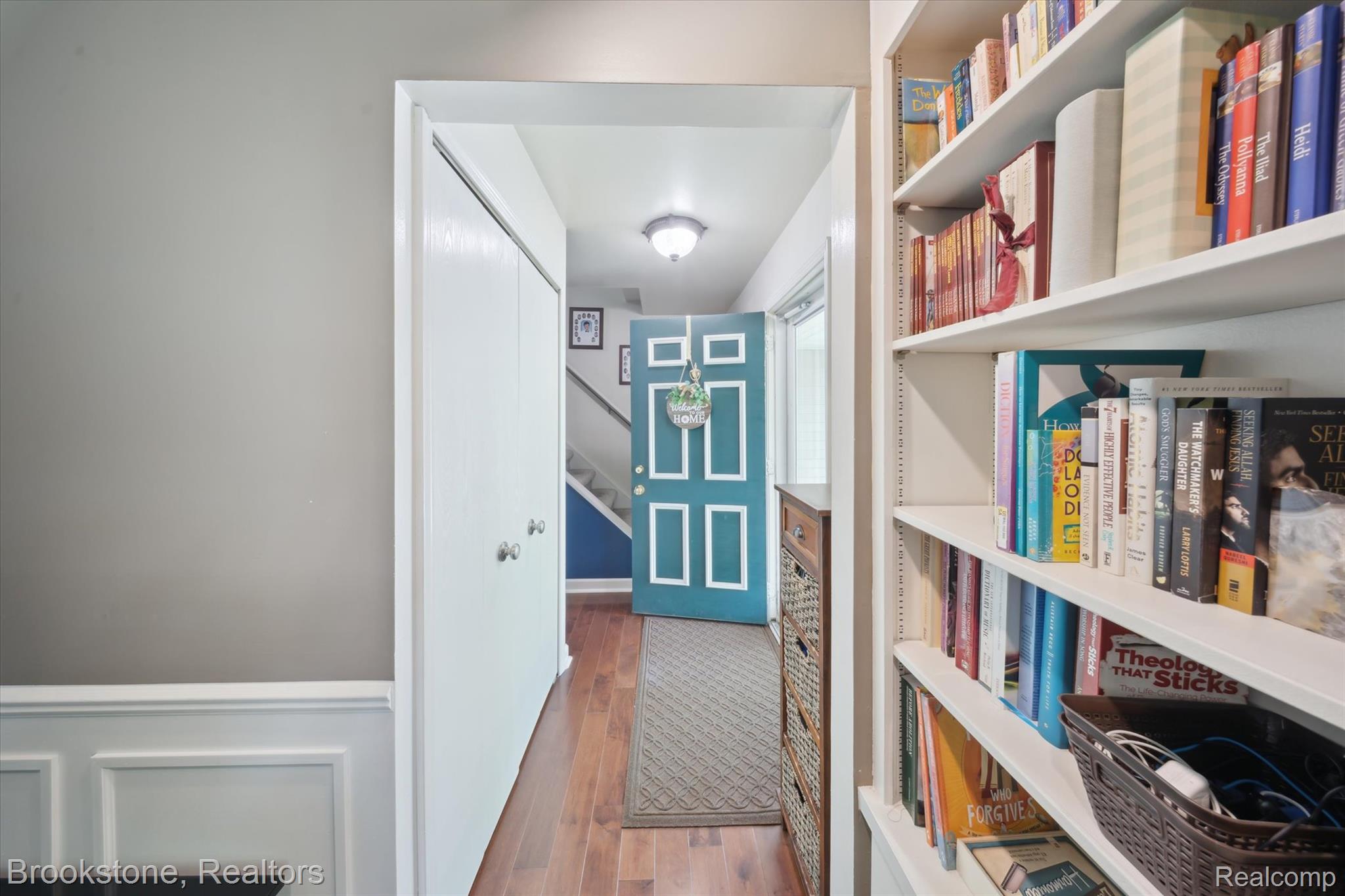 3260 Regency Drive