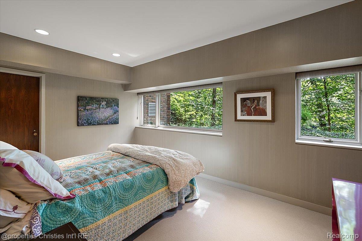 4647 Private Lake Drive