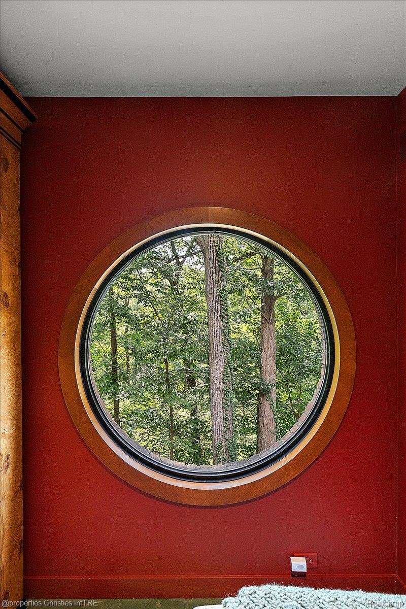 4647 Private Lake Drive