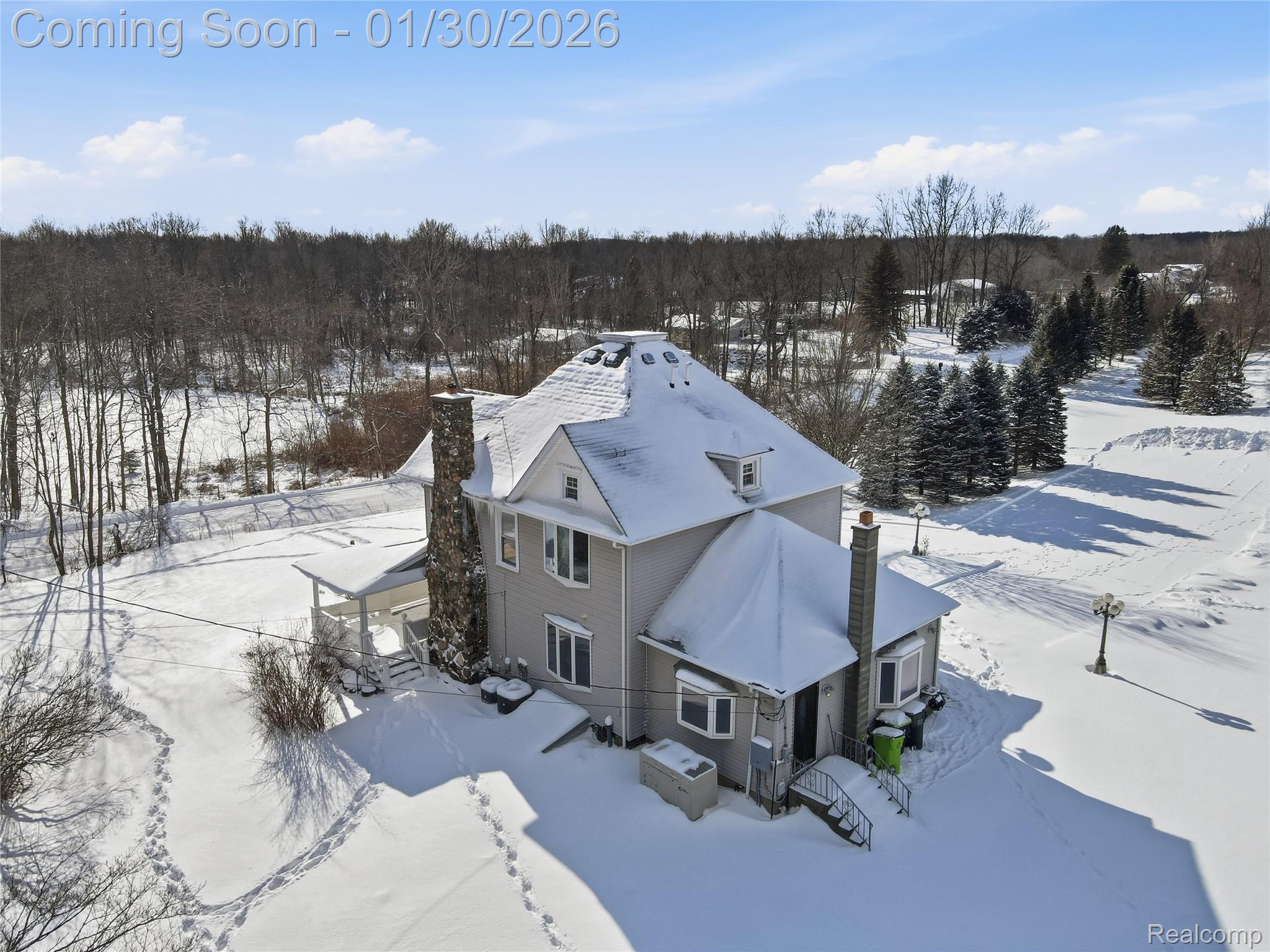 1684 W Leonard Road