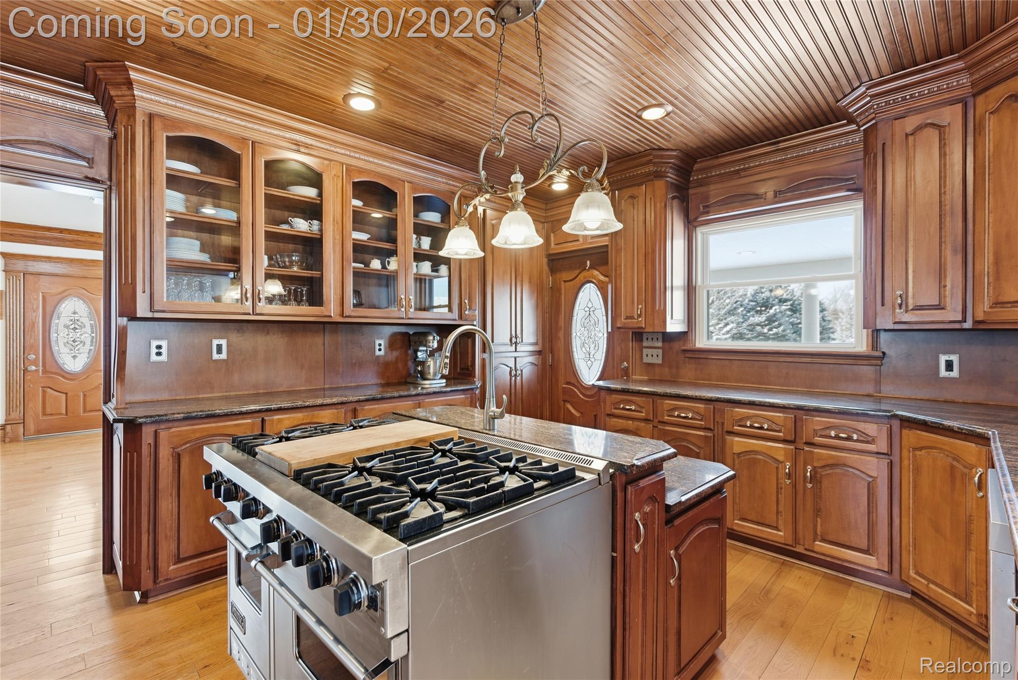 1684 W Leonard Road