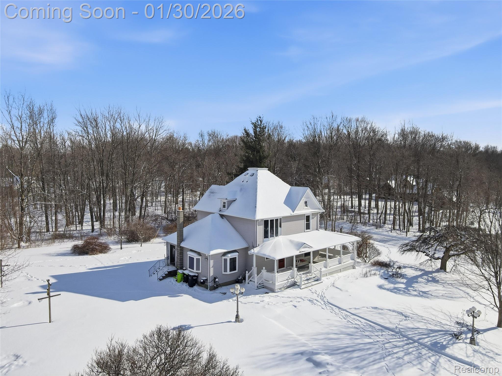 1684 W Leonard Road