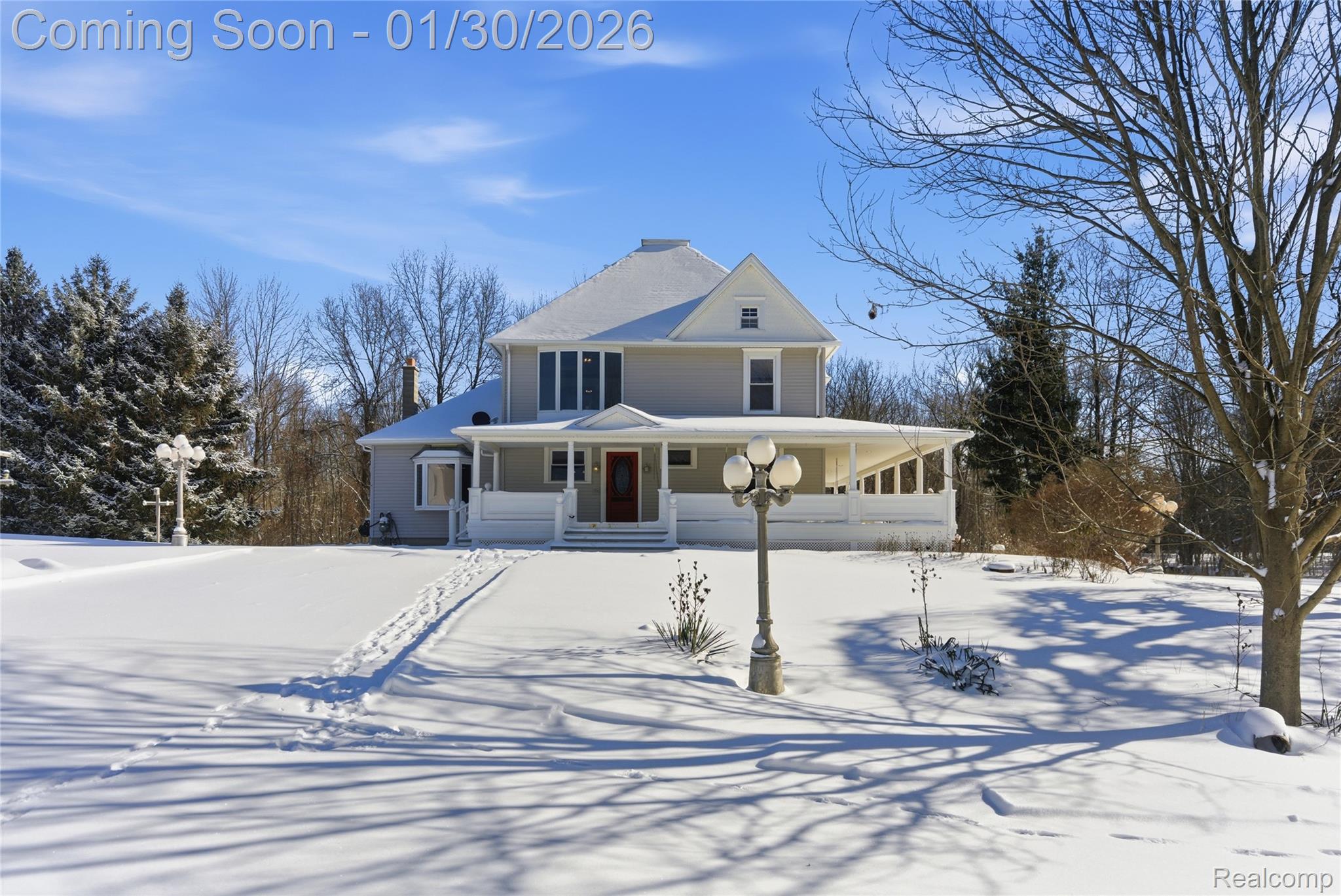 1684 W Leonard Road
