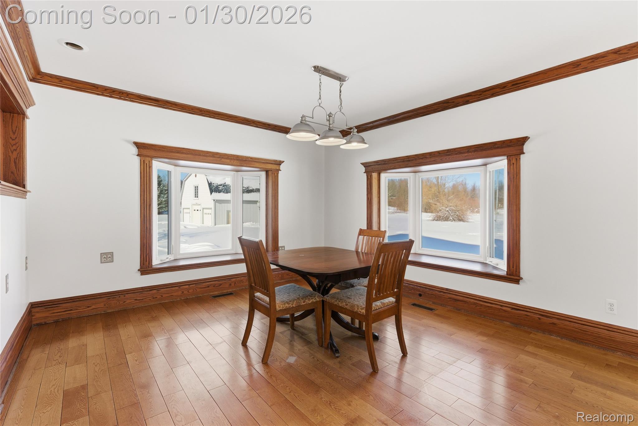 1684 W Leonard Road