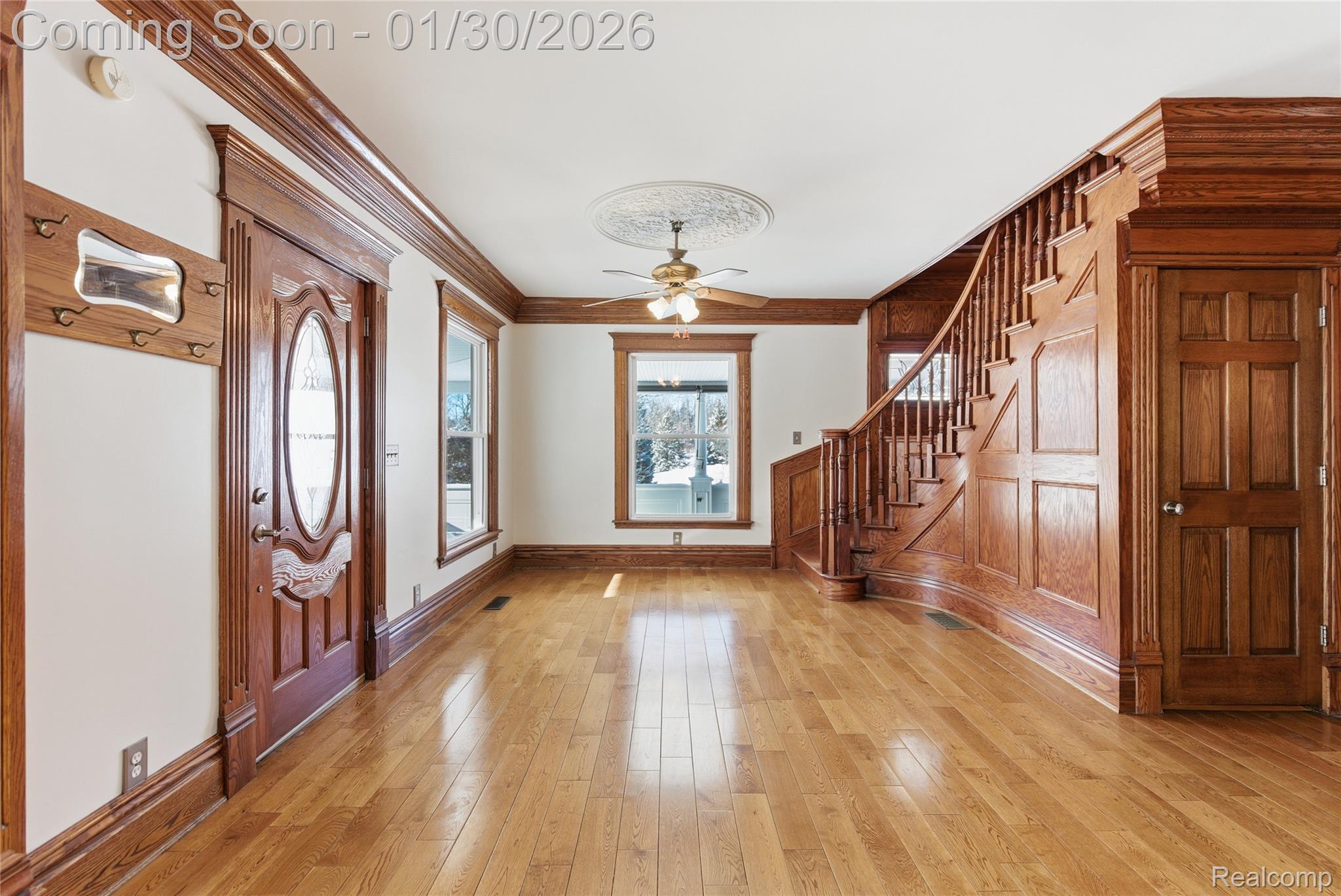 1684 W Leonard Road
