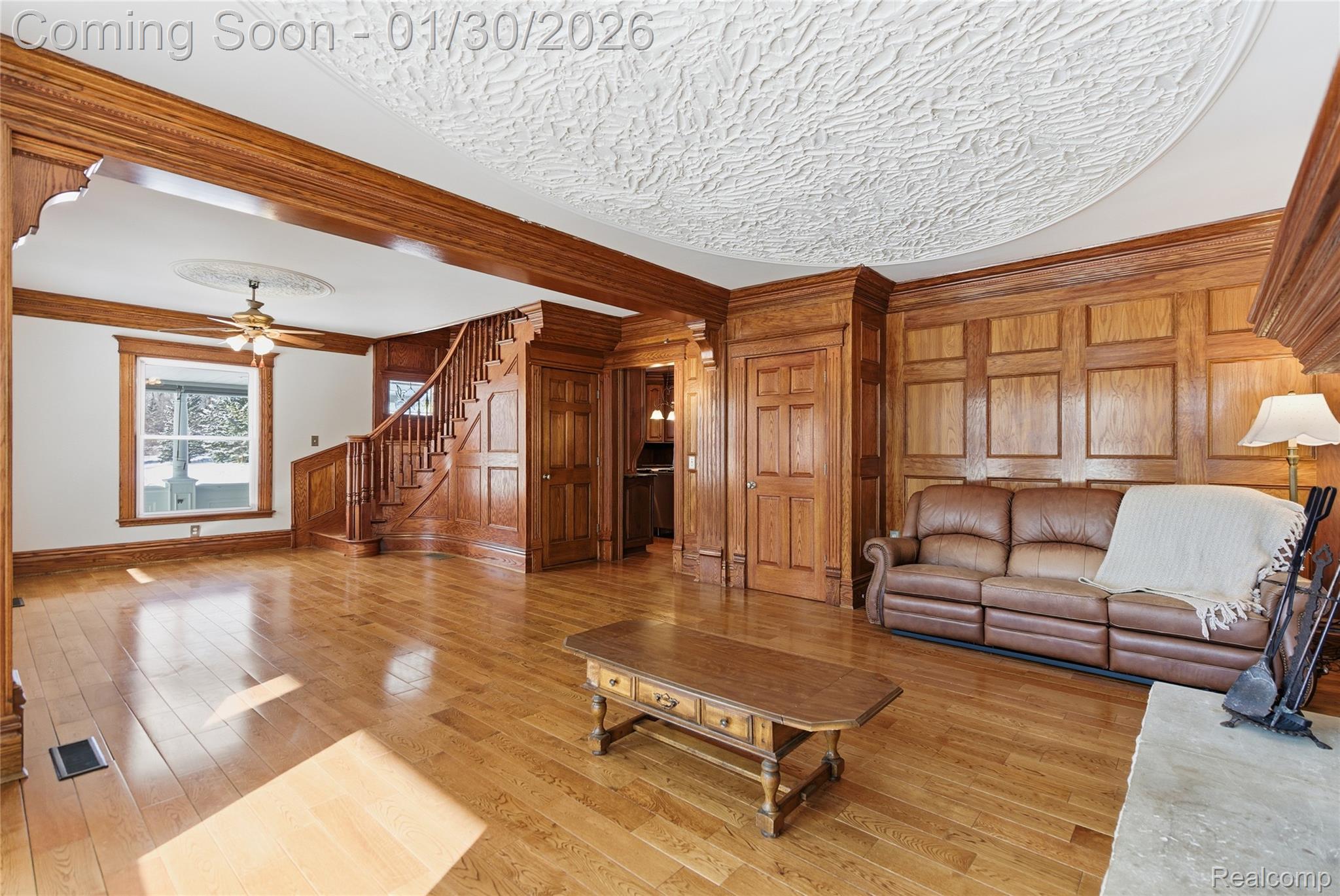 1684 W Leonard Road