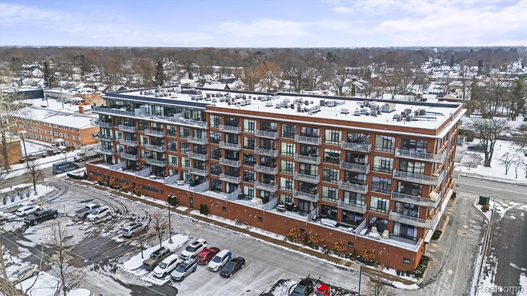 101 Curry Avenue 512