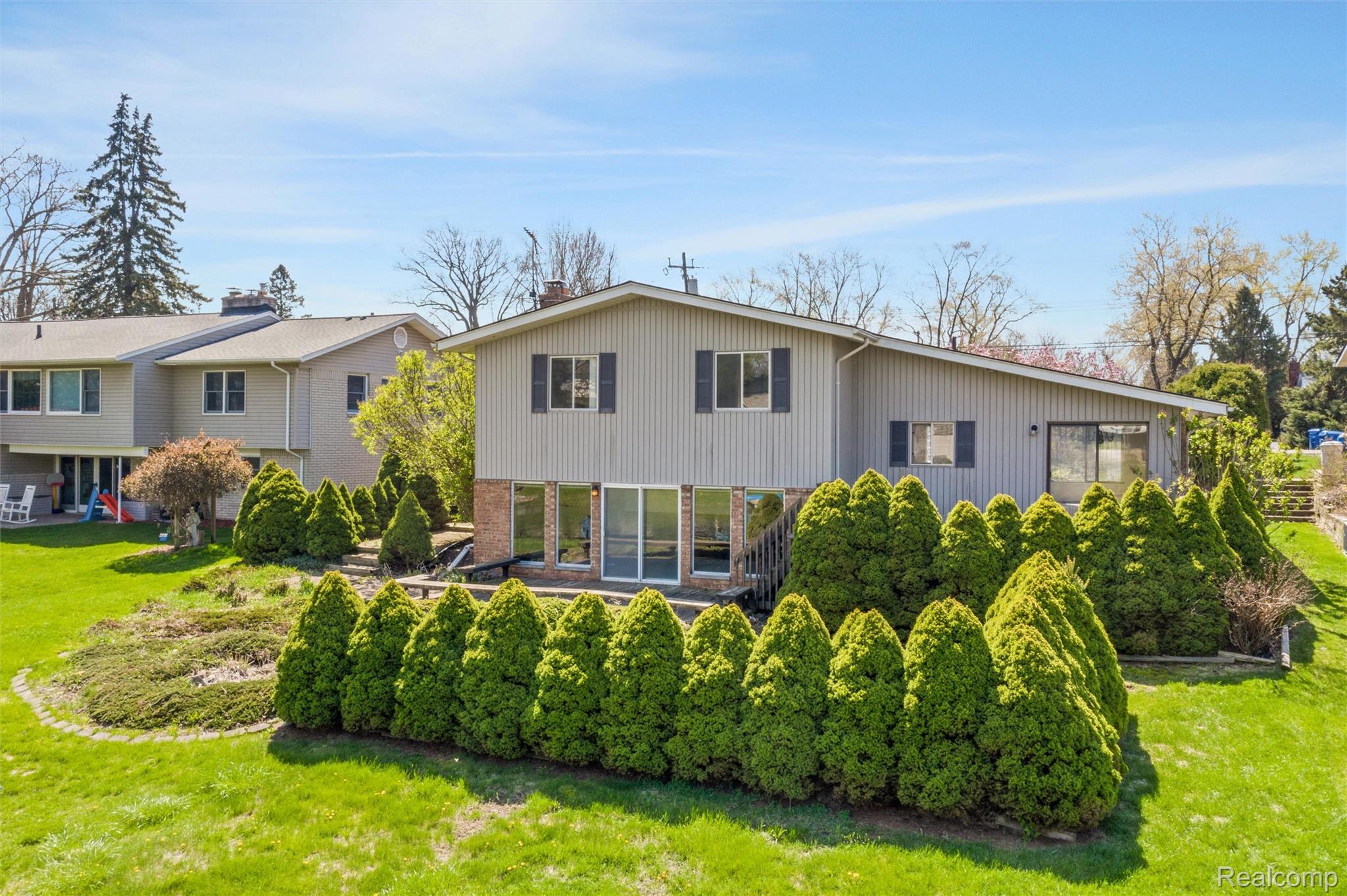 3036 Shawnee Lane