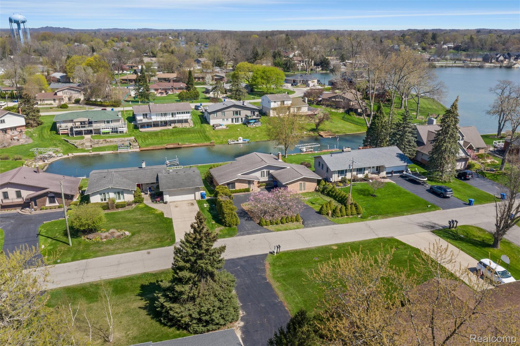 3036 Shawnee Lane