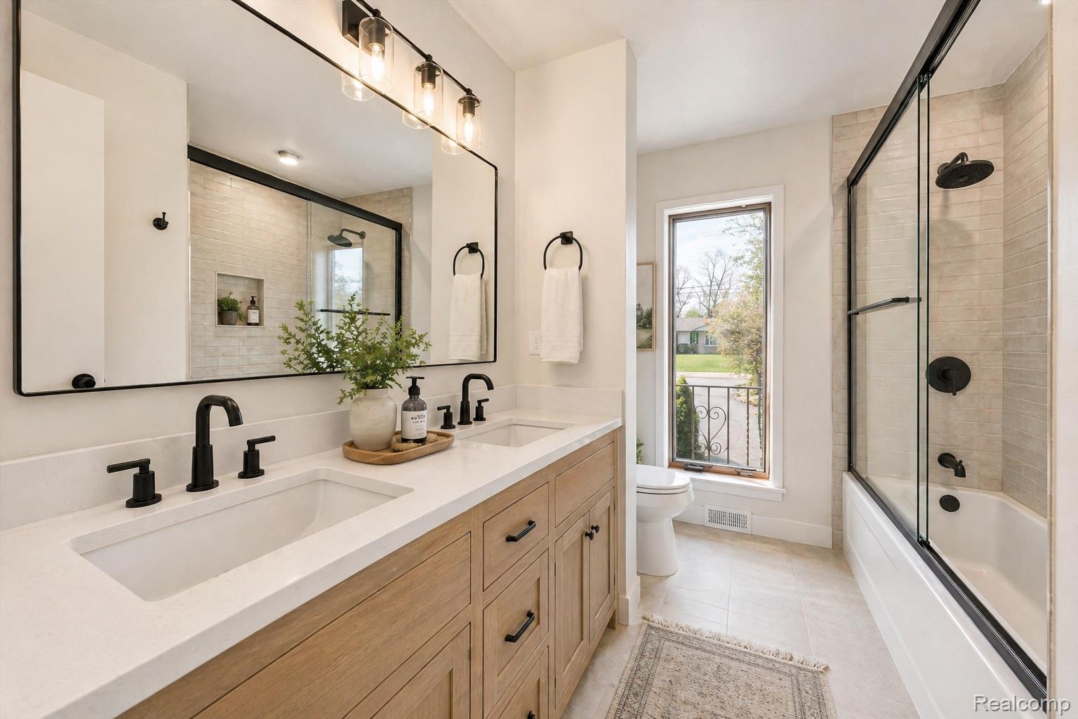 3036 Shawnee Lane
