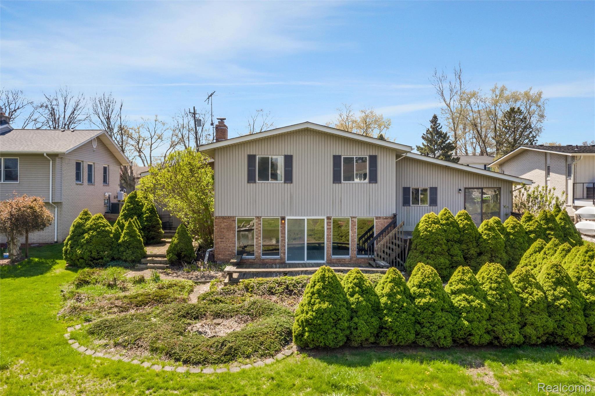 3036 Shawnee Lane