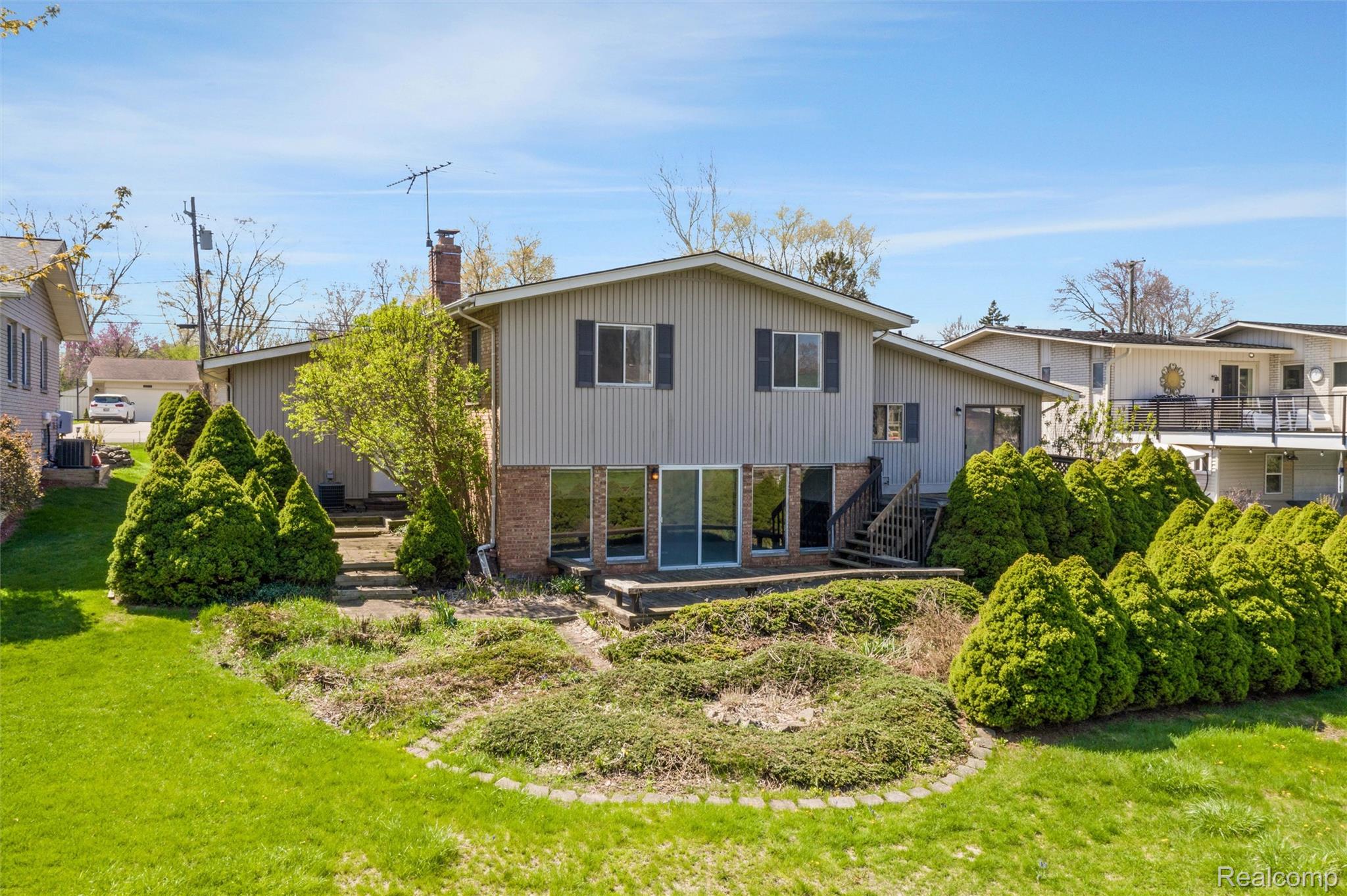 3036 Shawnee Lane