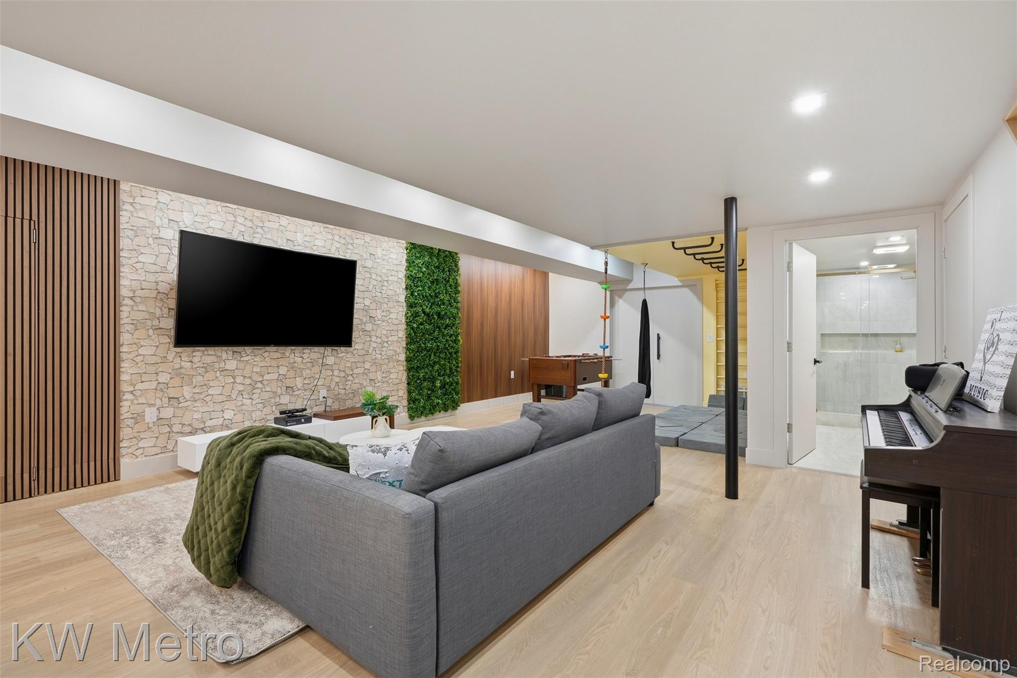 4373 Virgilia Drive
