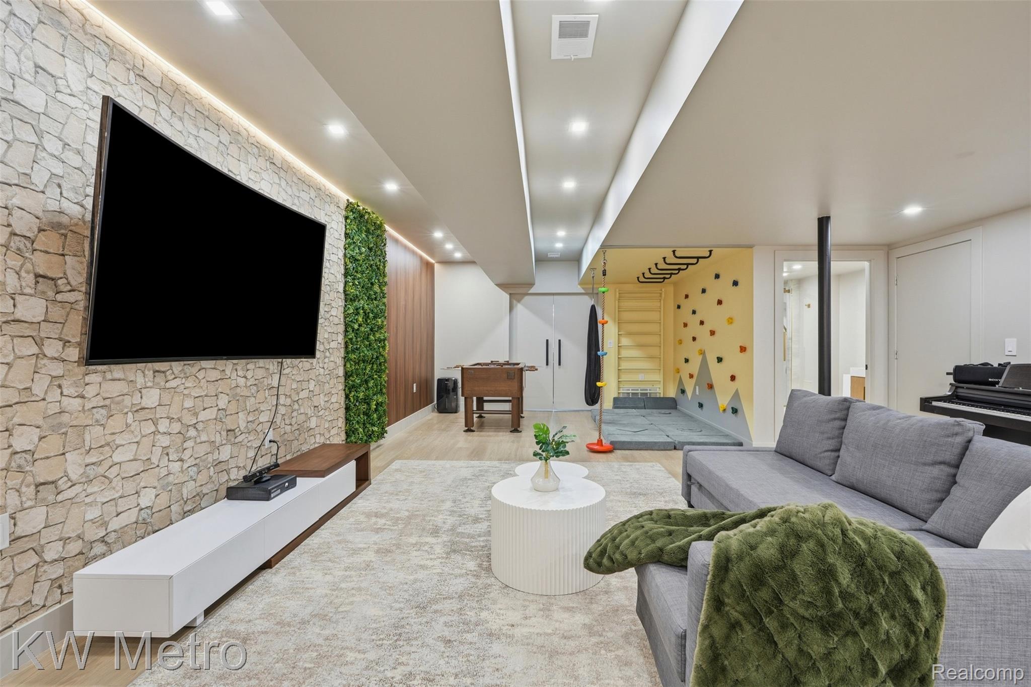 4373 Virgilia Drive