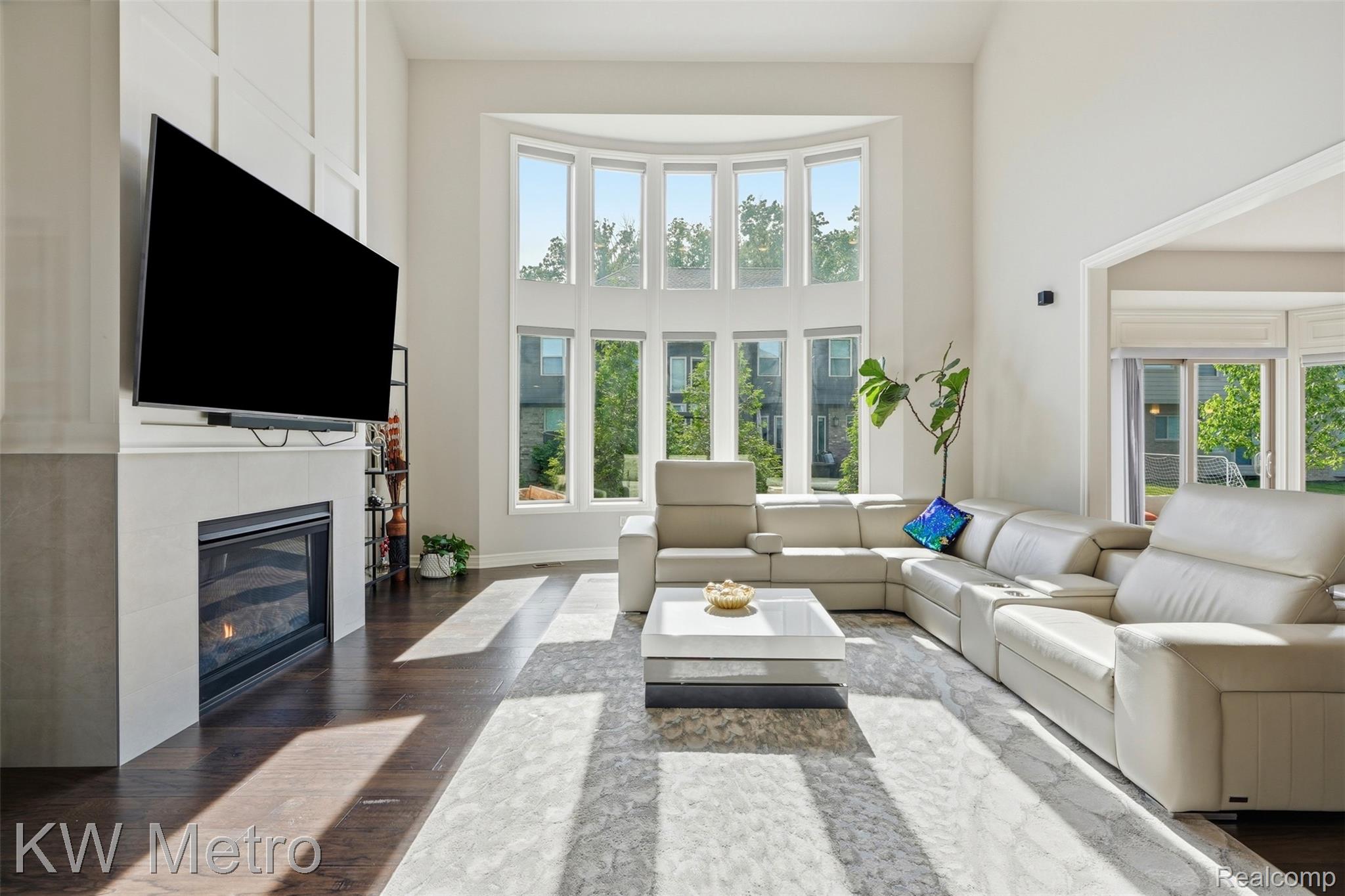 4373 Virgilia Drive