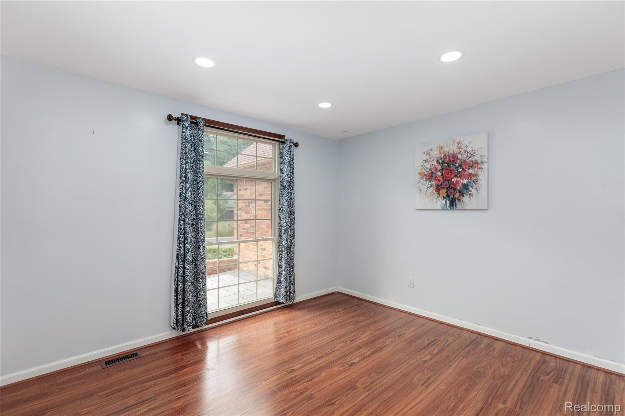 450 Timberline Drive