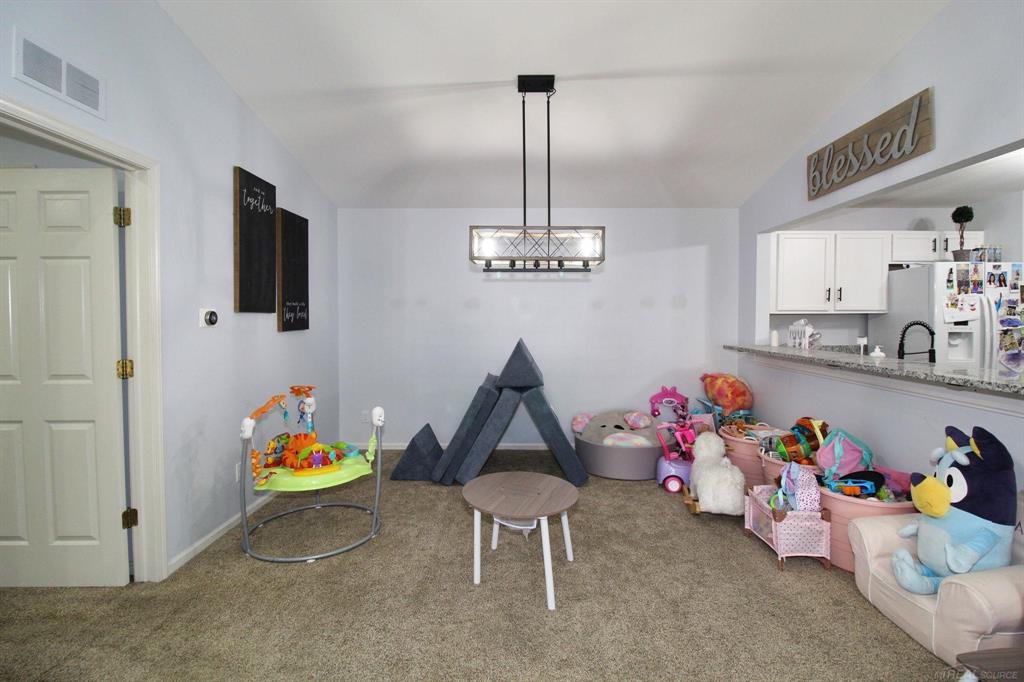 1766 Flagstone Circle