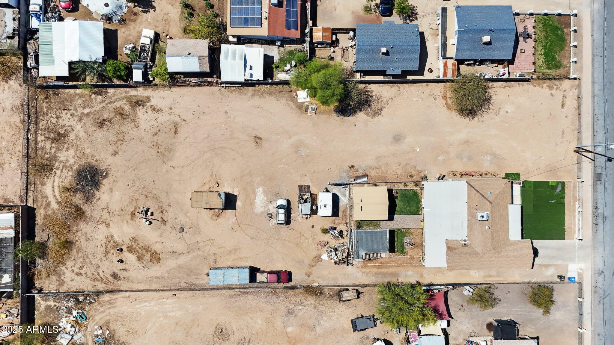 3033 W FILLMORE Street, -