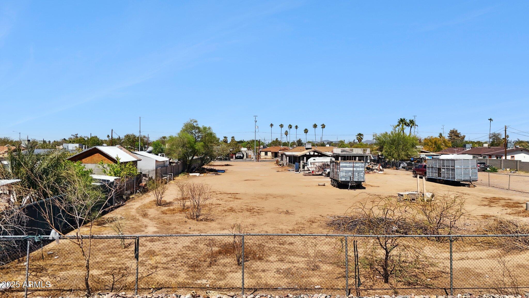 3033 W FILLMORE Street, -