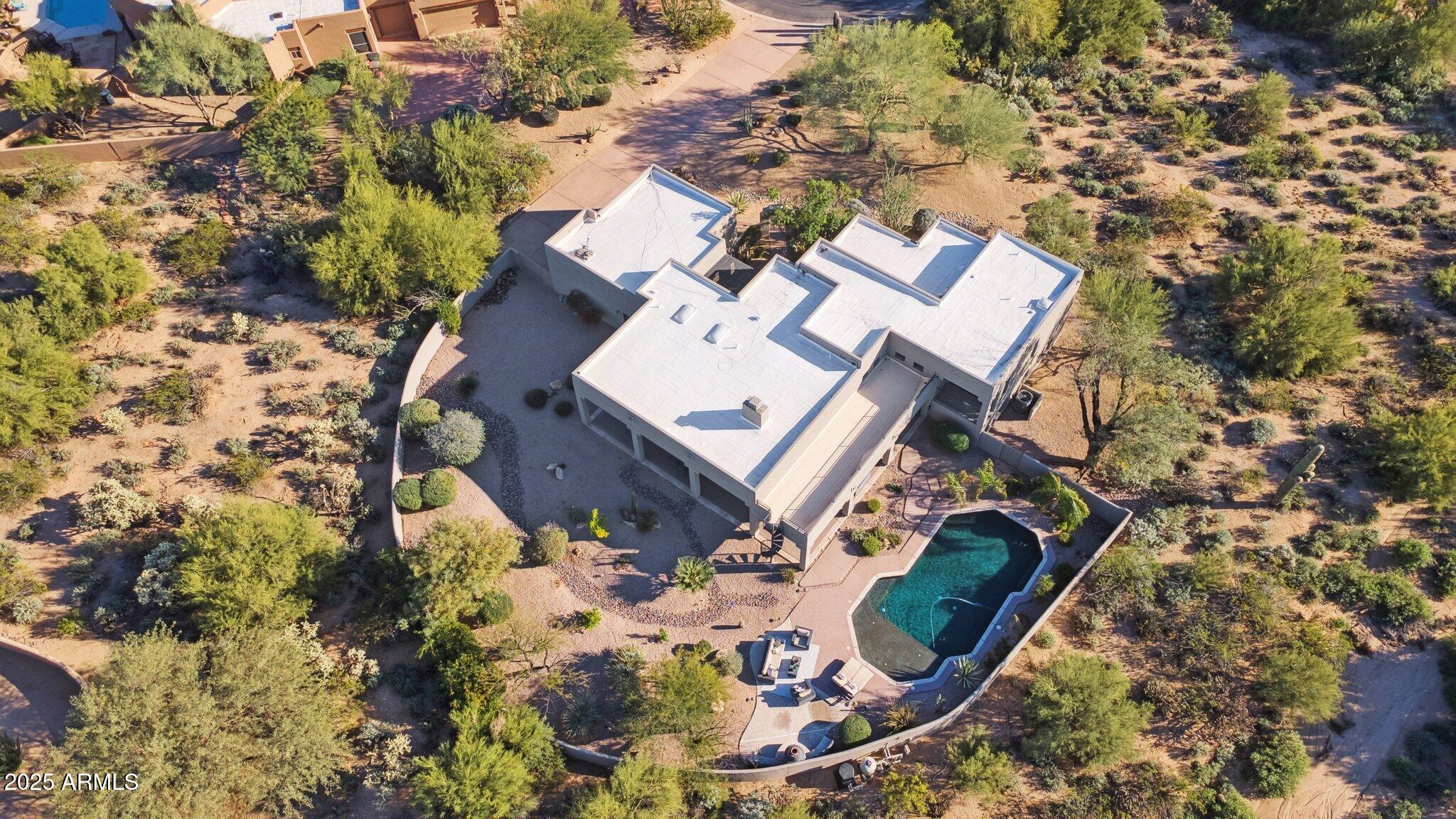 8624 E CHAMA Road