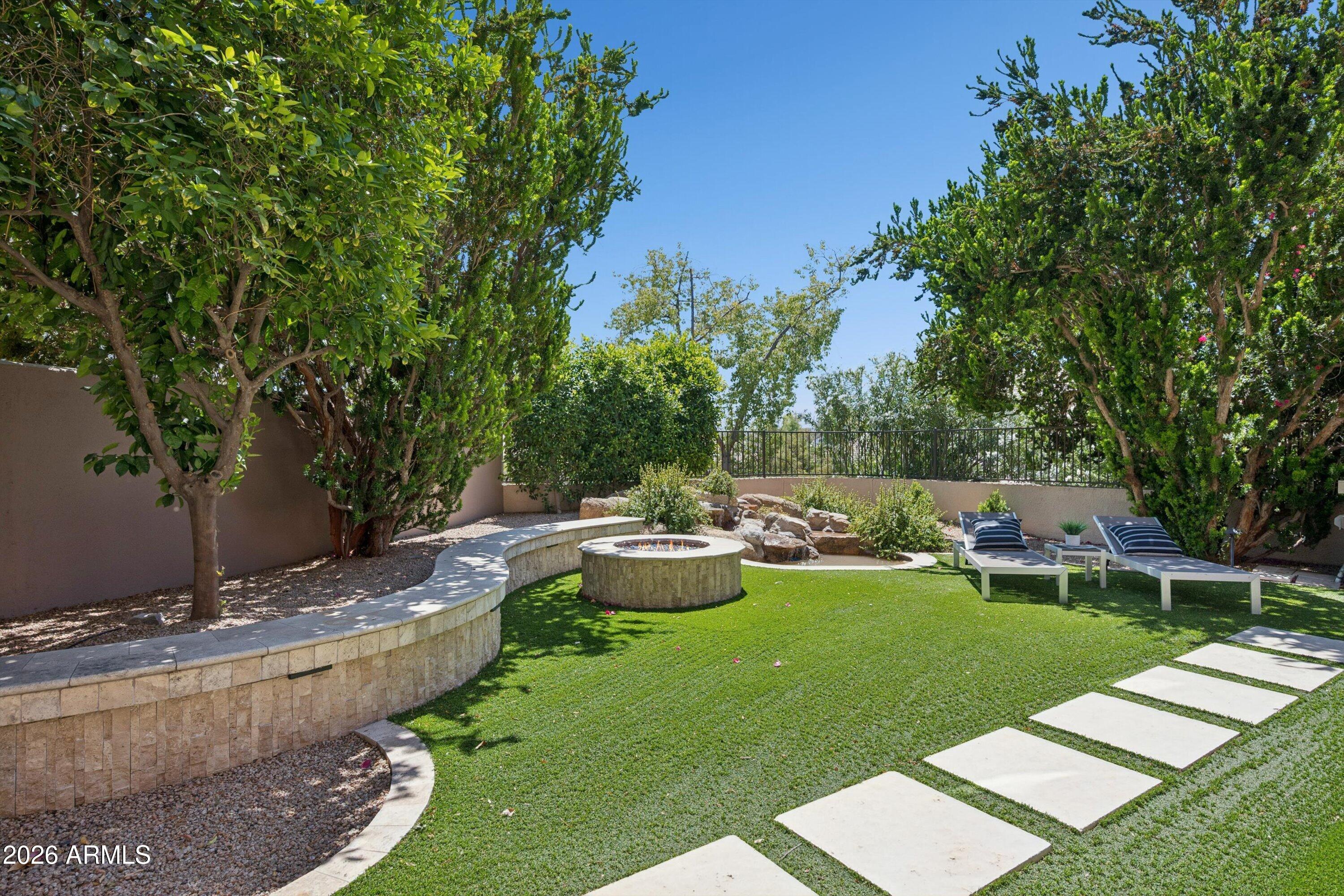 7525 E GAINEY RANCH Road 193