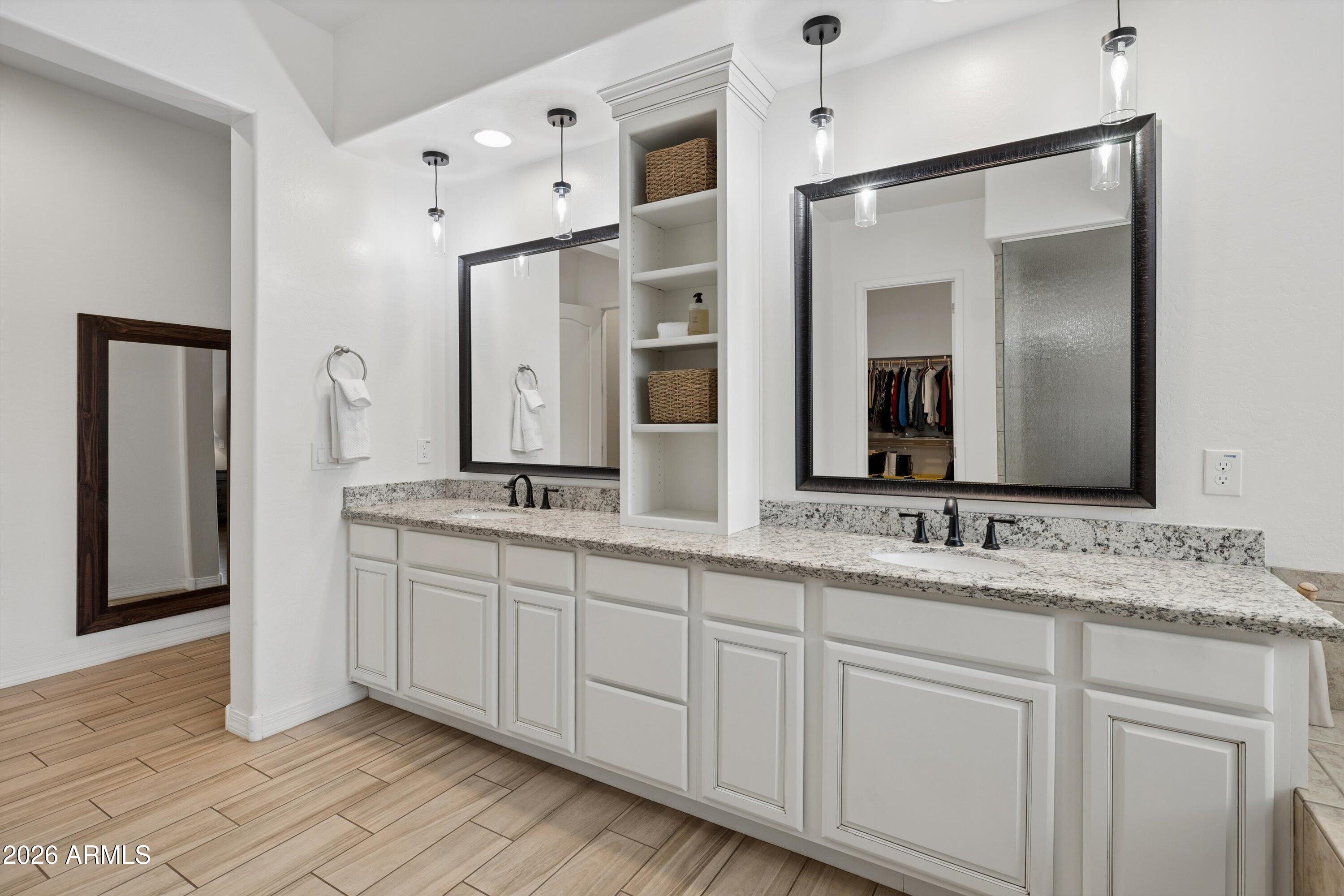 7551 W SAGUARO PARK Lane