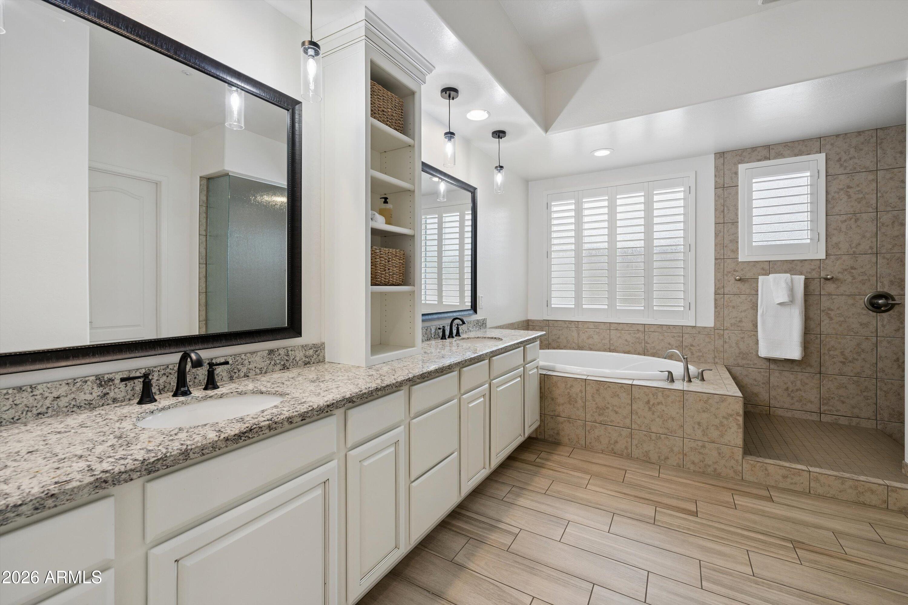 7551 W SAGUARO PARK Lane