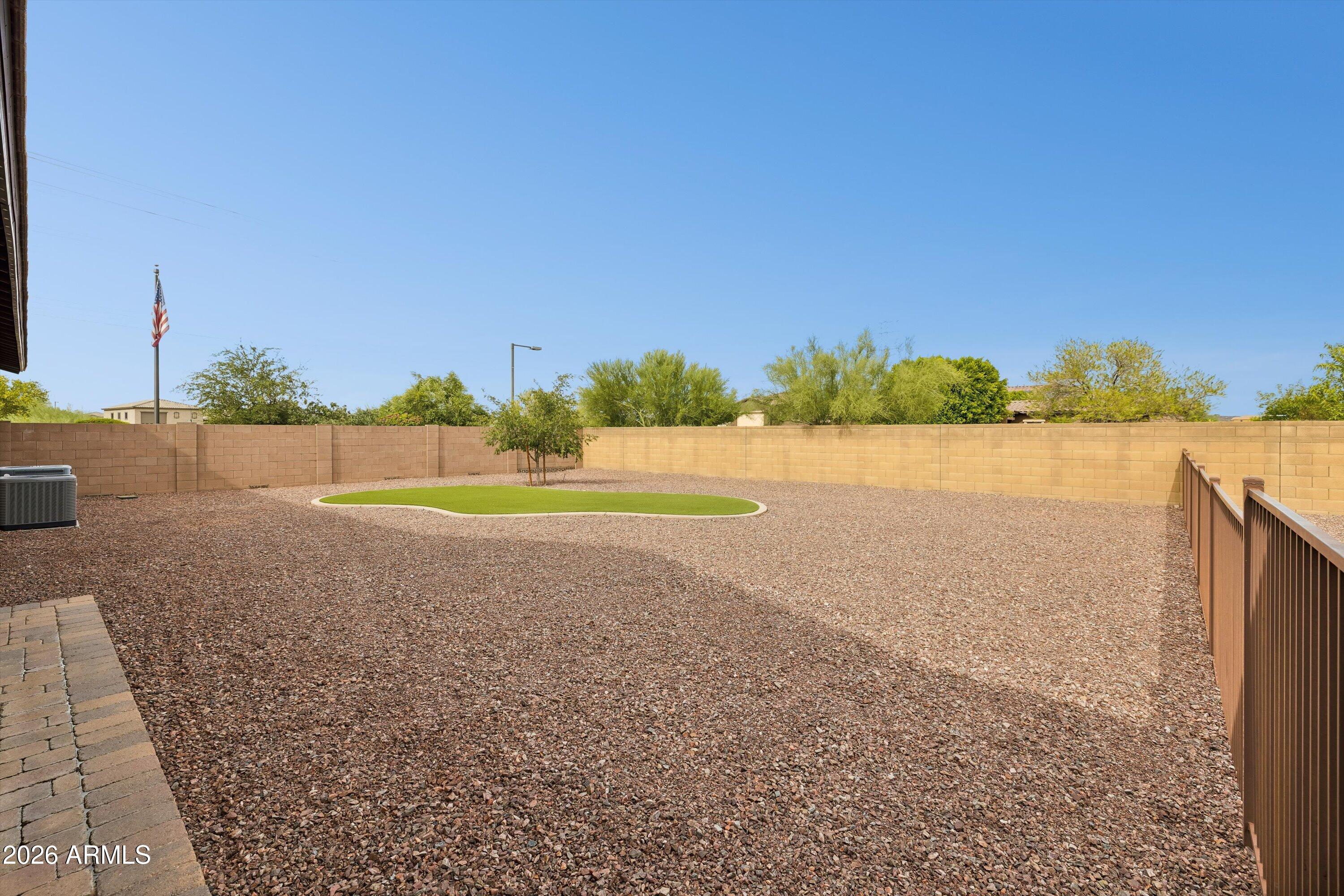 7551 W SAGUARO PARK Lane