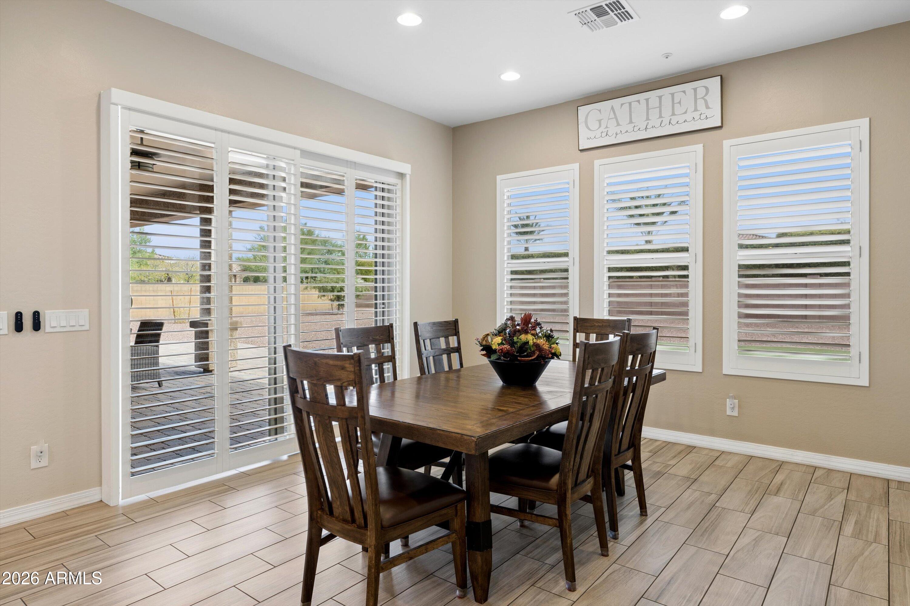 7551 W SAGUARO PARK Lane