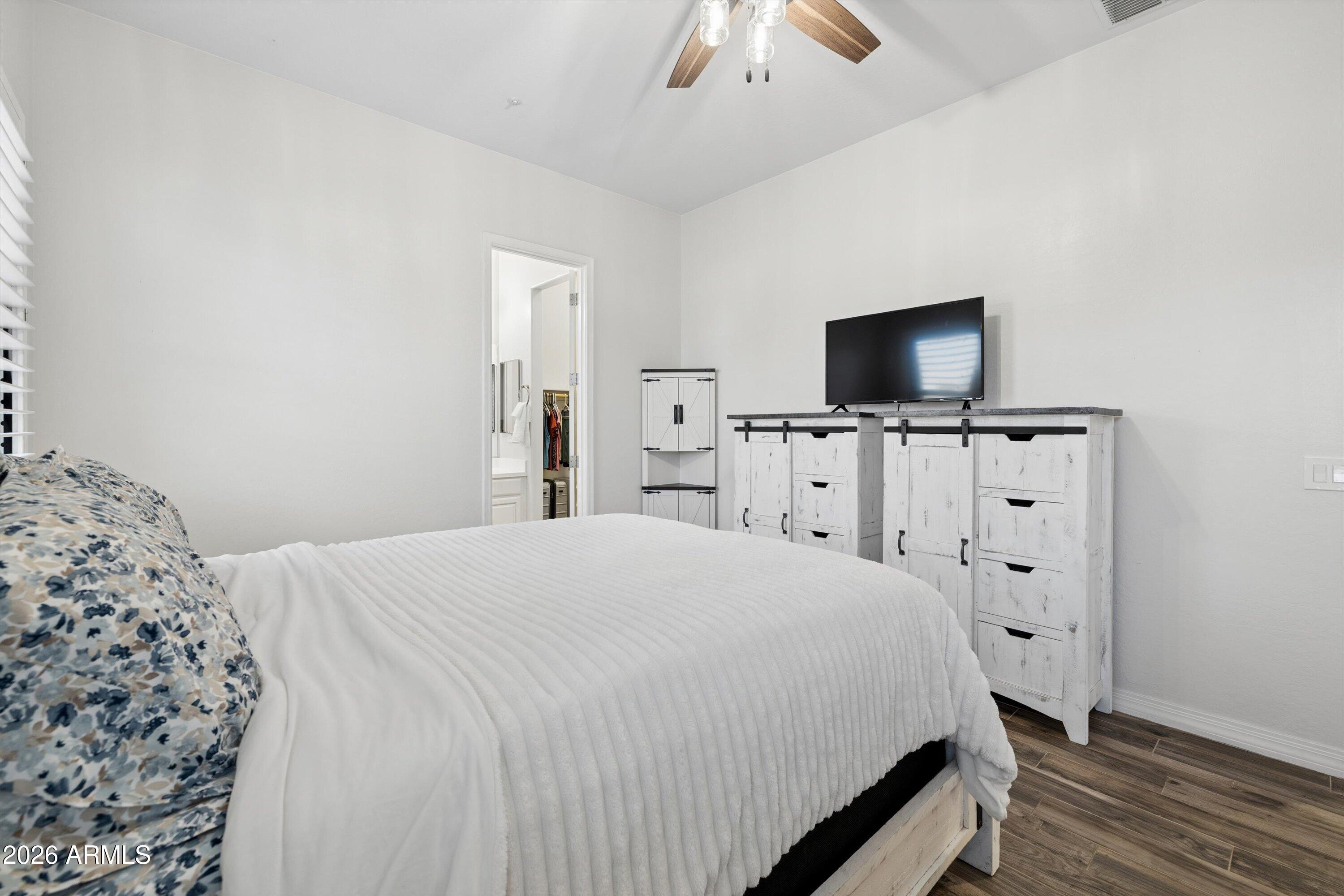 7551 W SAGUARO PARK Lane