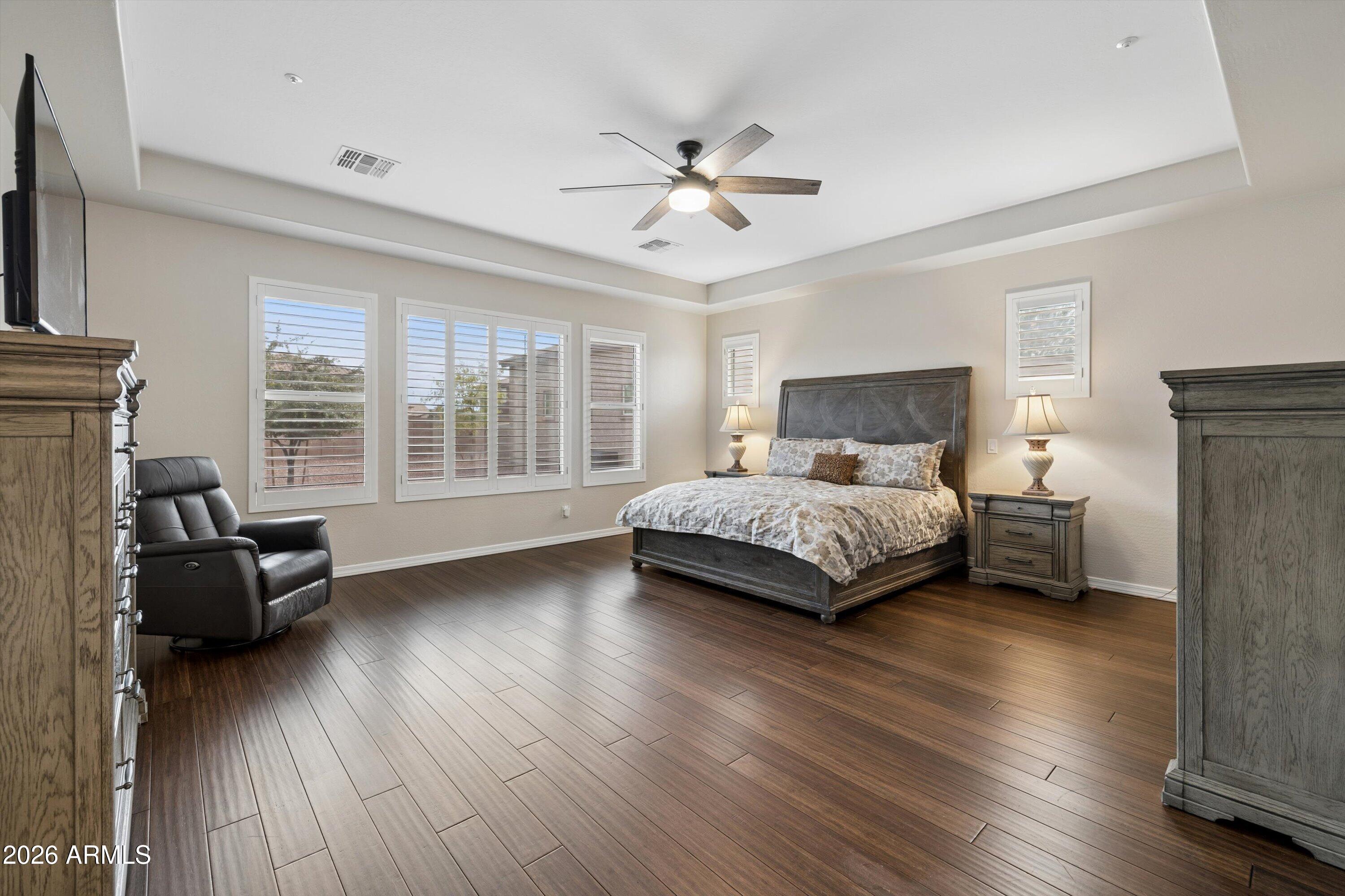 7551 W SAGUARO PARK Lane