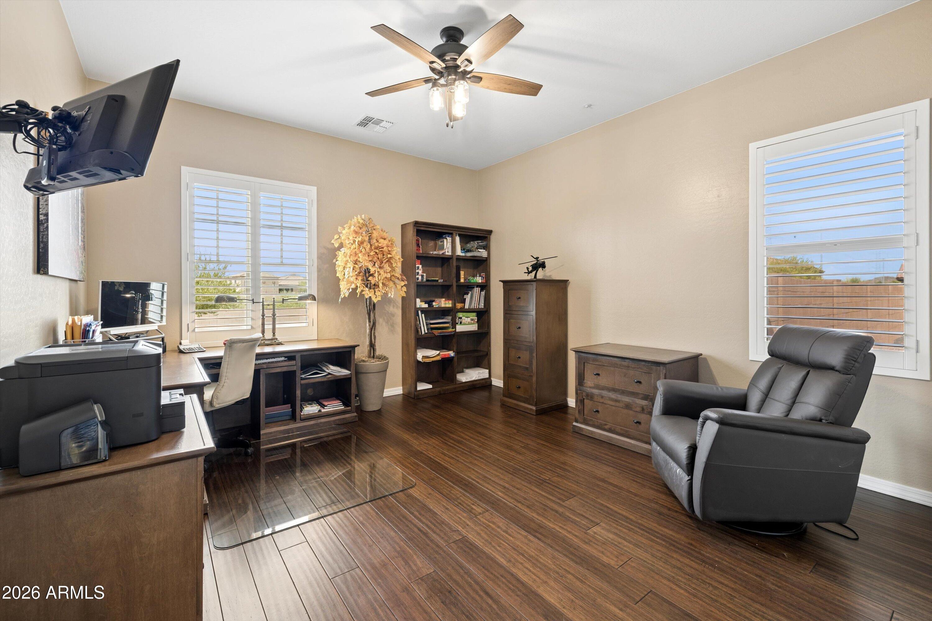 7551 W SAGUARO PARK Lane
