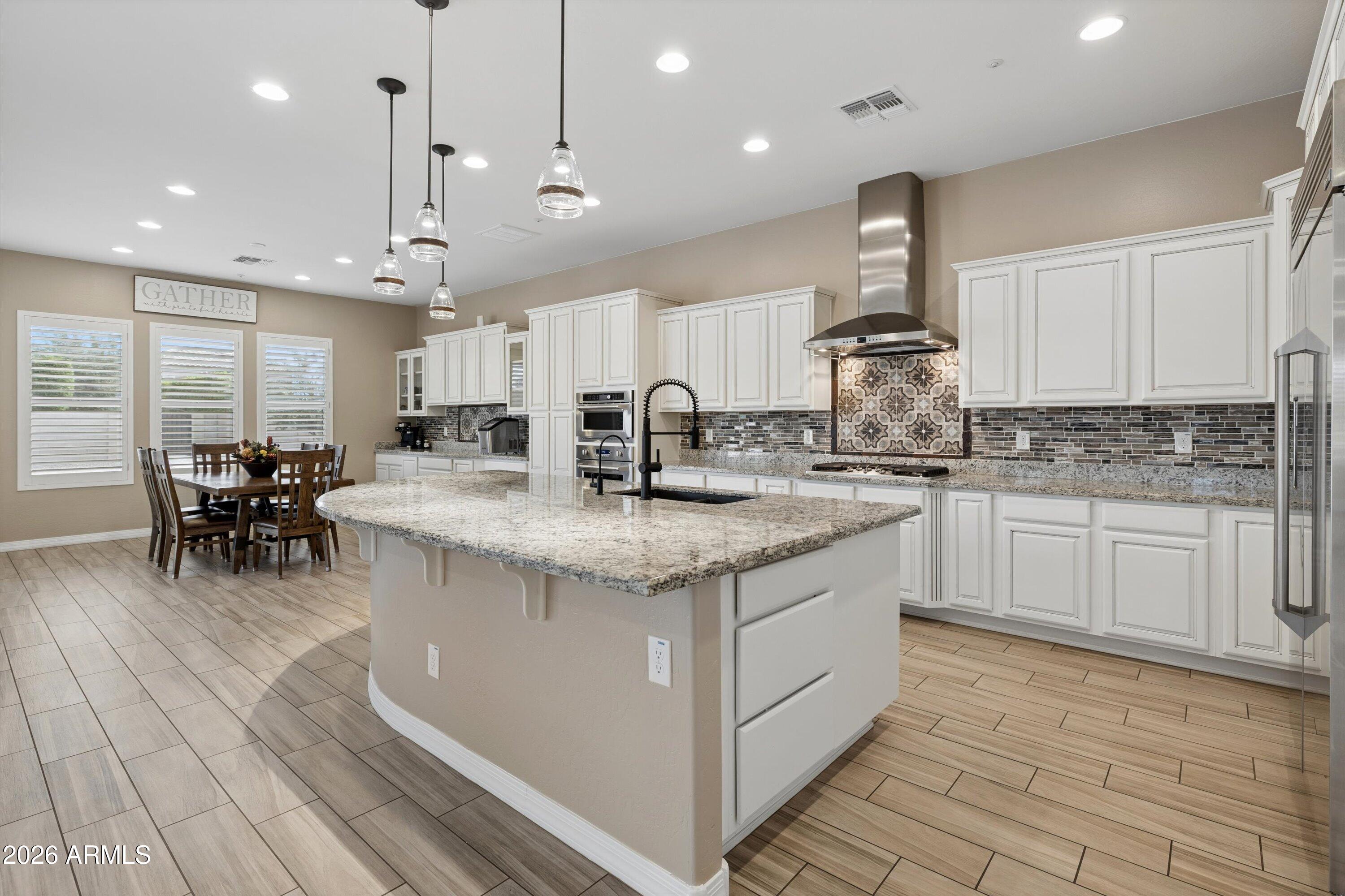 7551 W SAGUARO PARK Lane