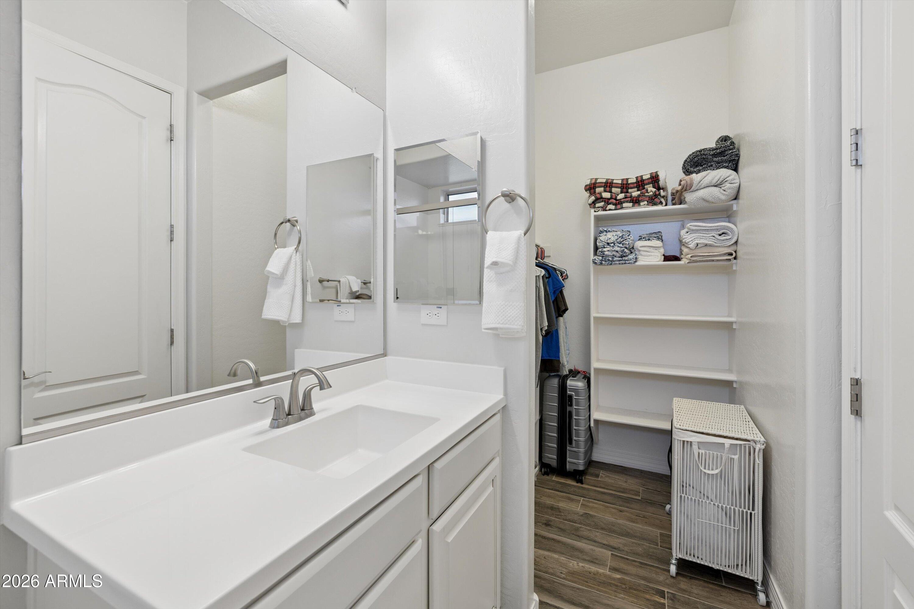7551 W SAGUARO PARK Lane