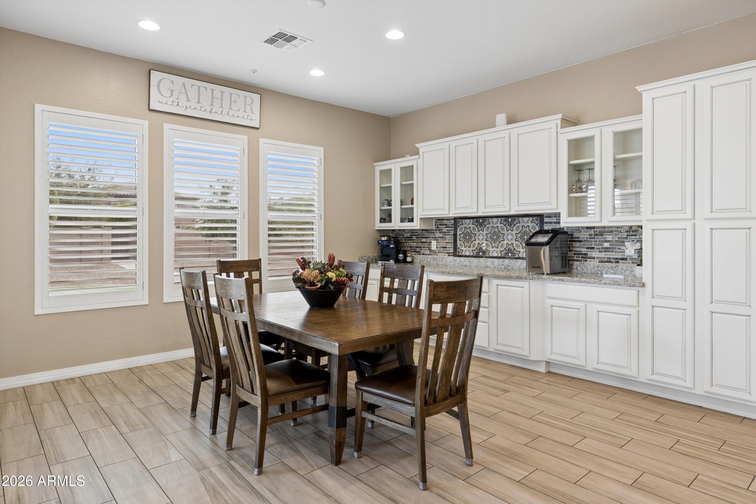 7551 W SAGUARO PARK Lane
