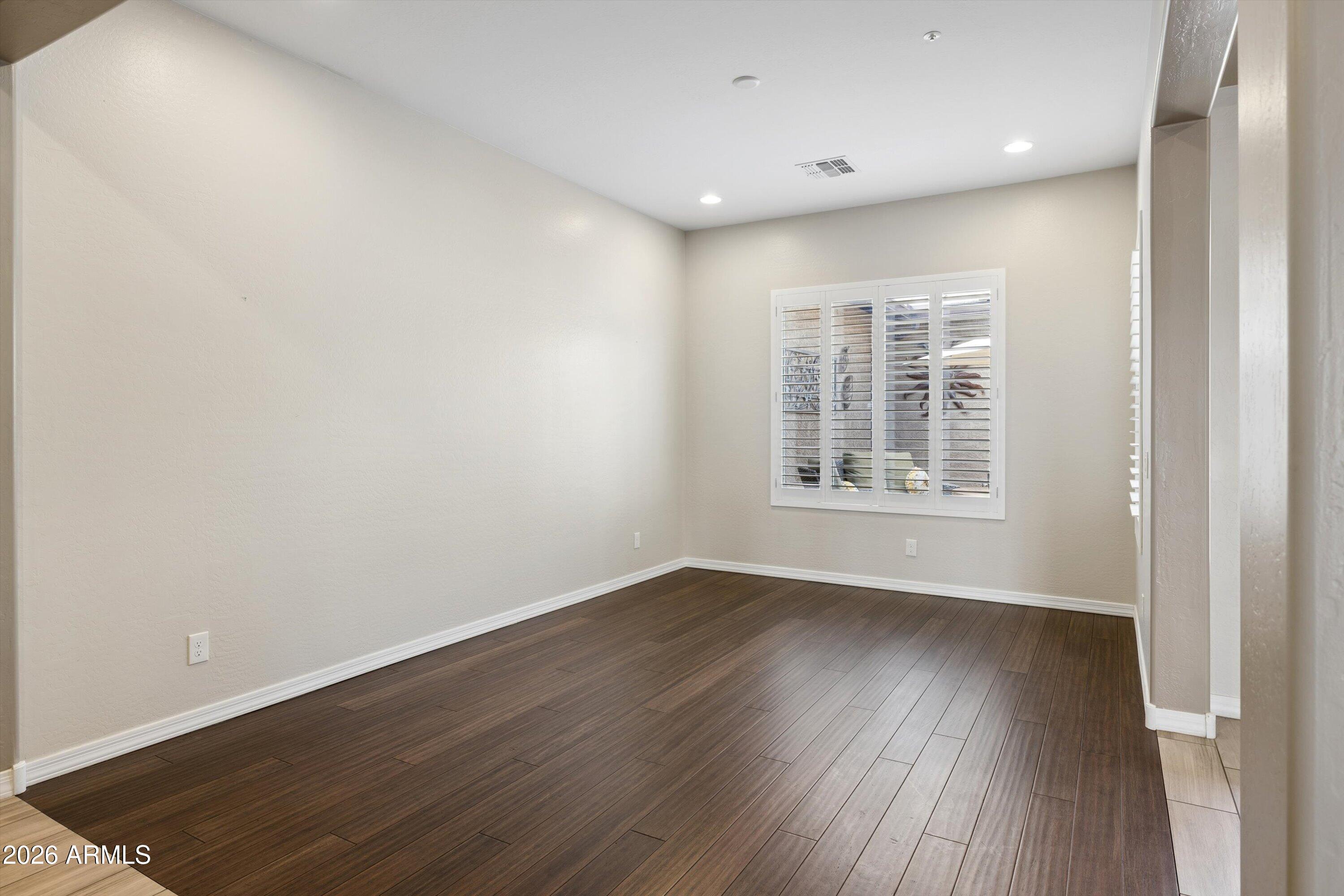 7551 W SAGUARO PARK Lane