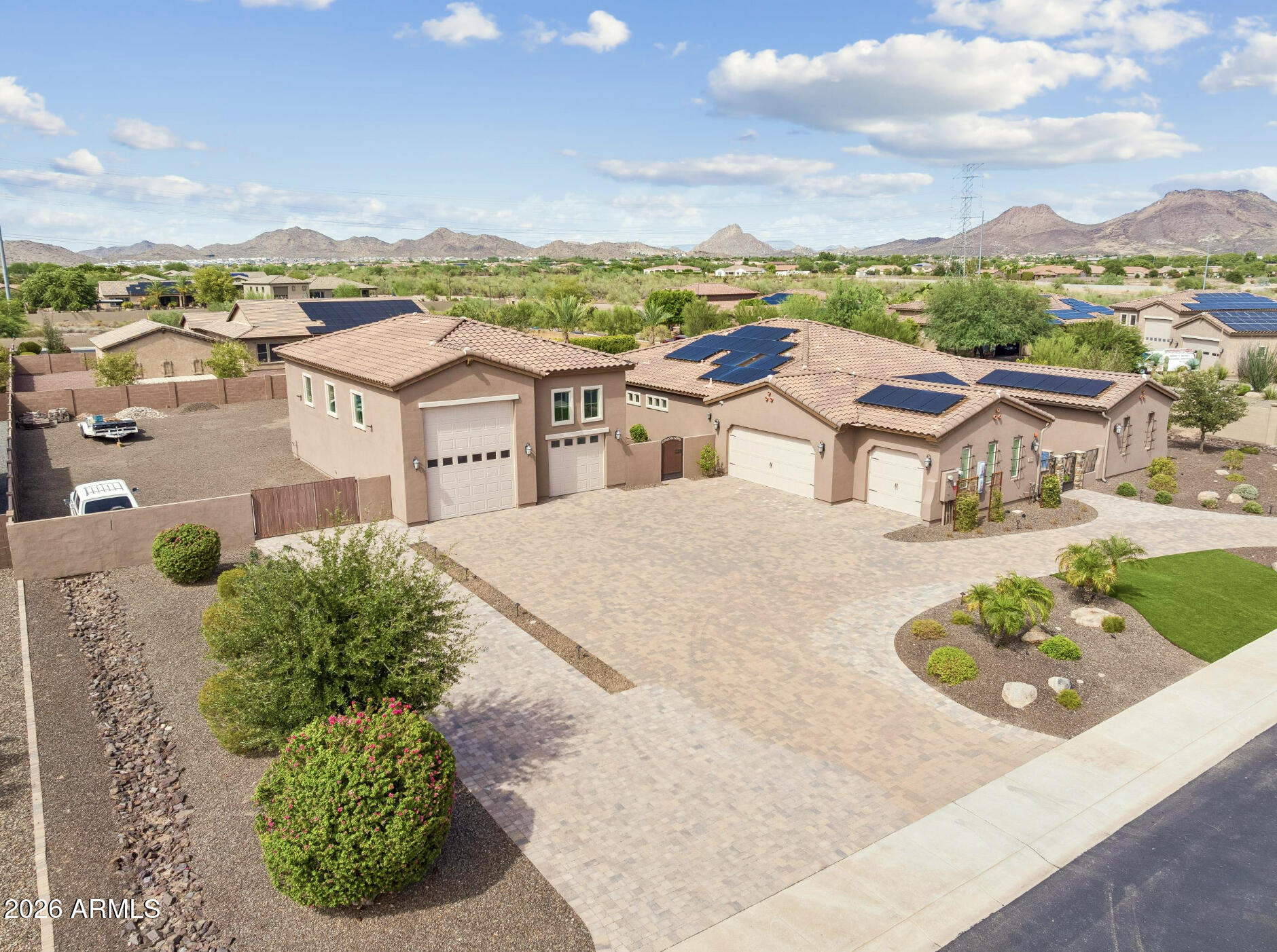 7550 W QUESTA Drive