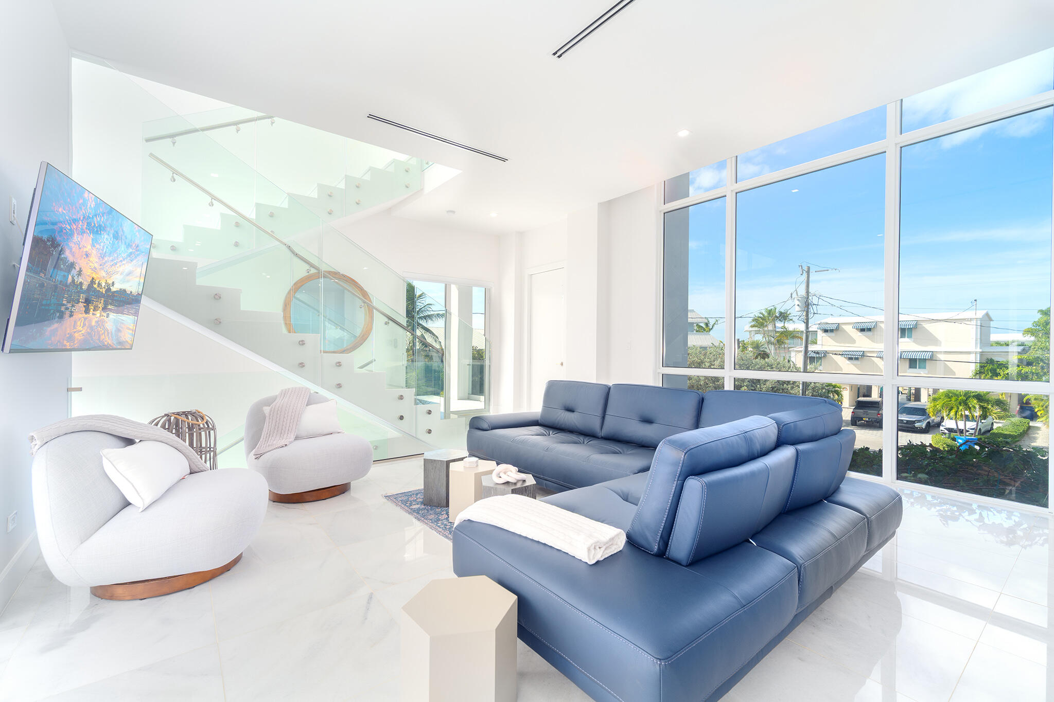113 Court Contessa