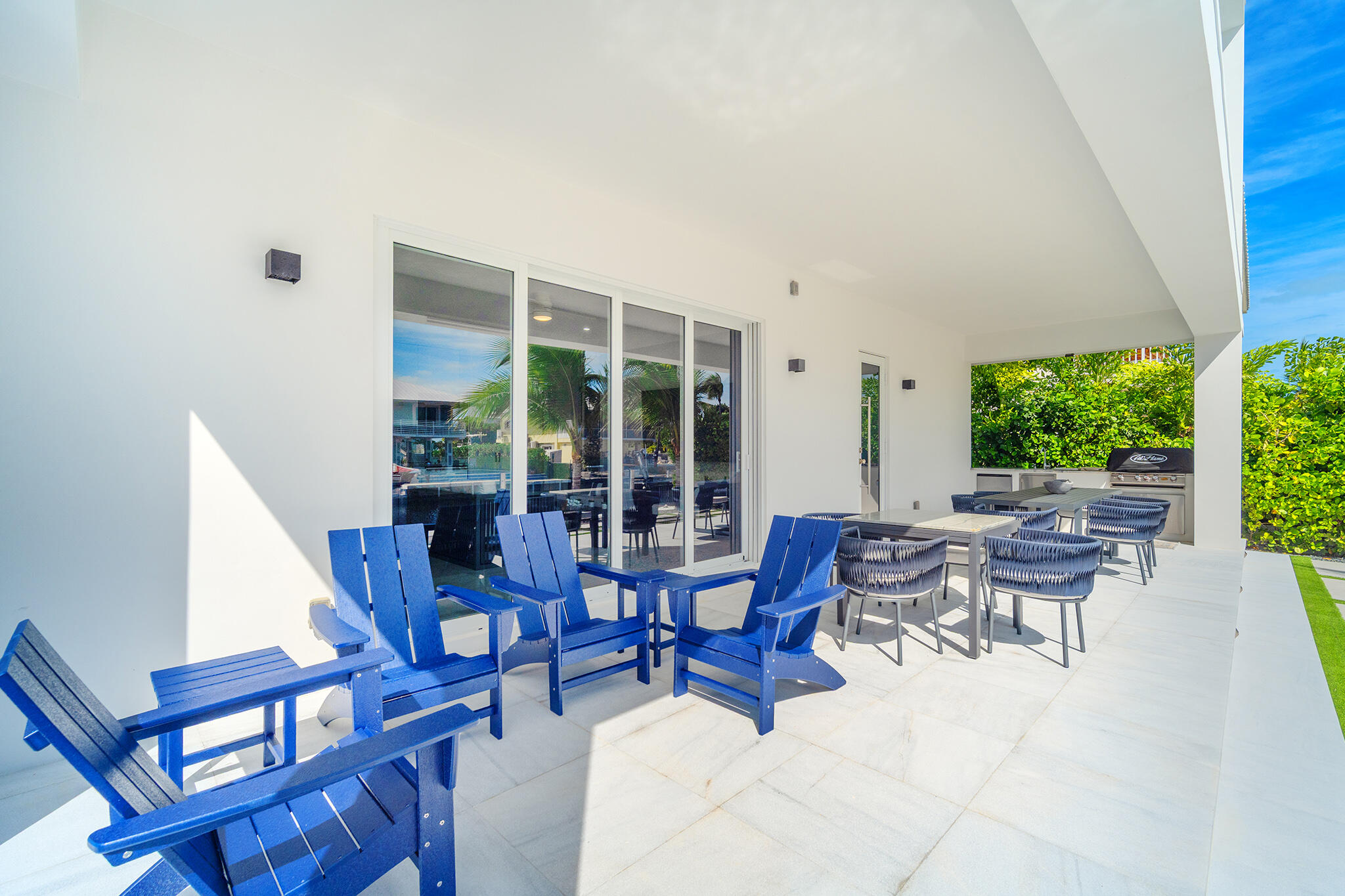 113 Court Contessa