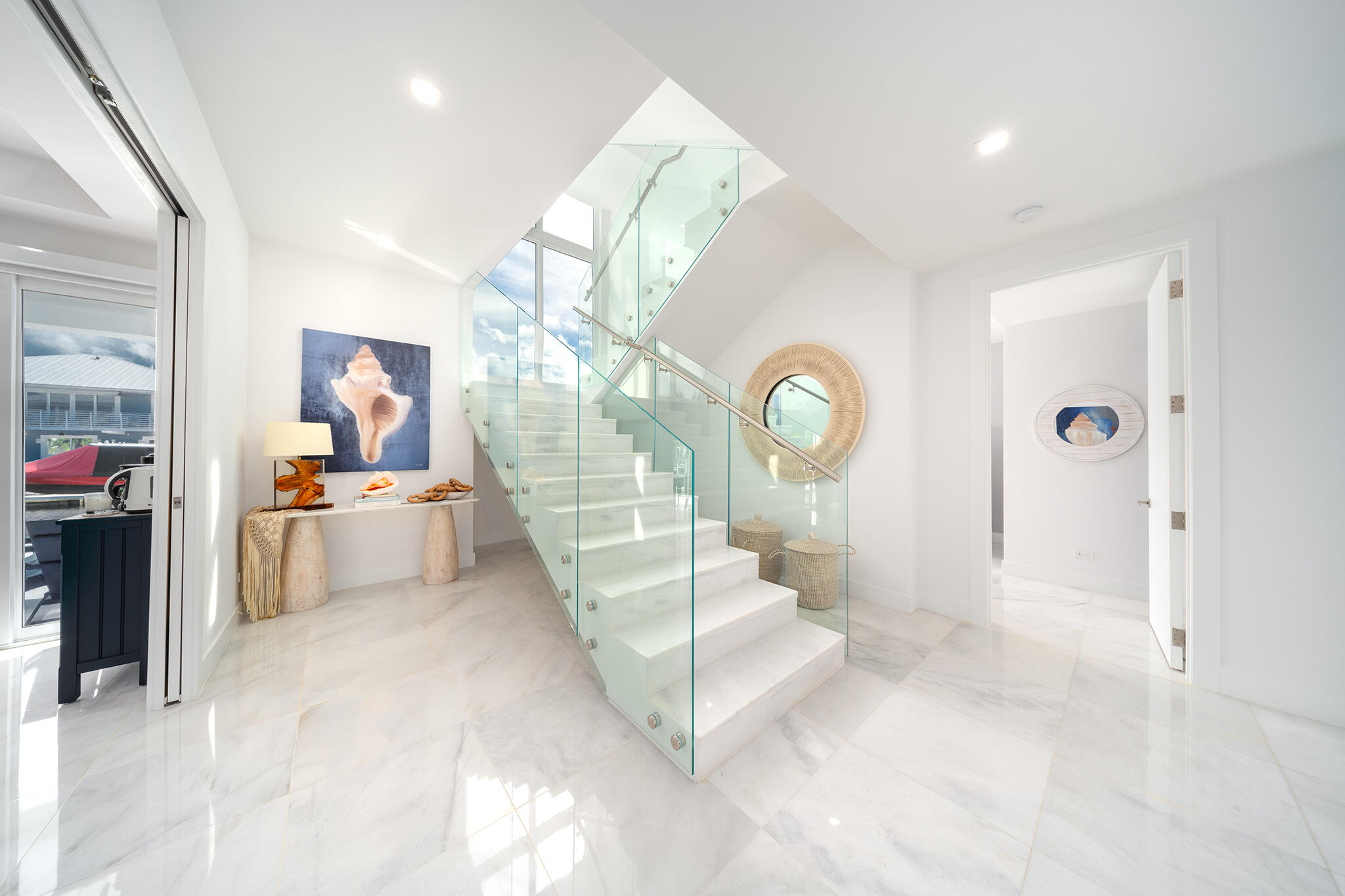113 Court Contessa