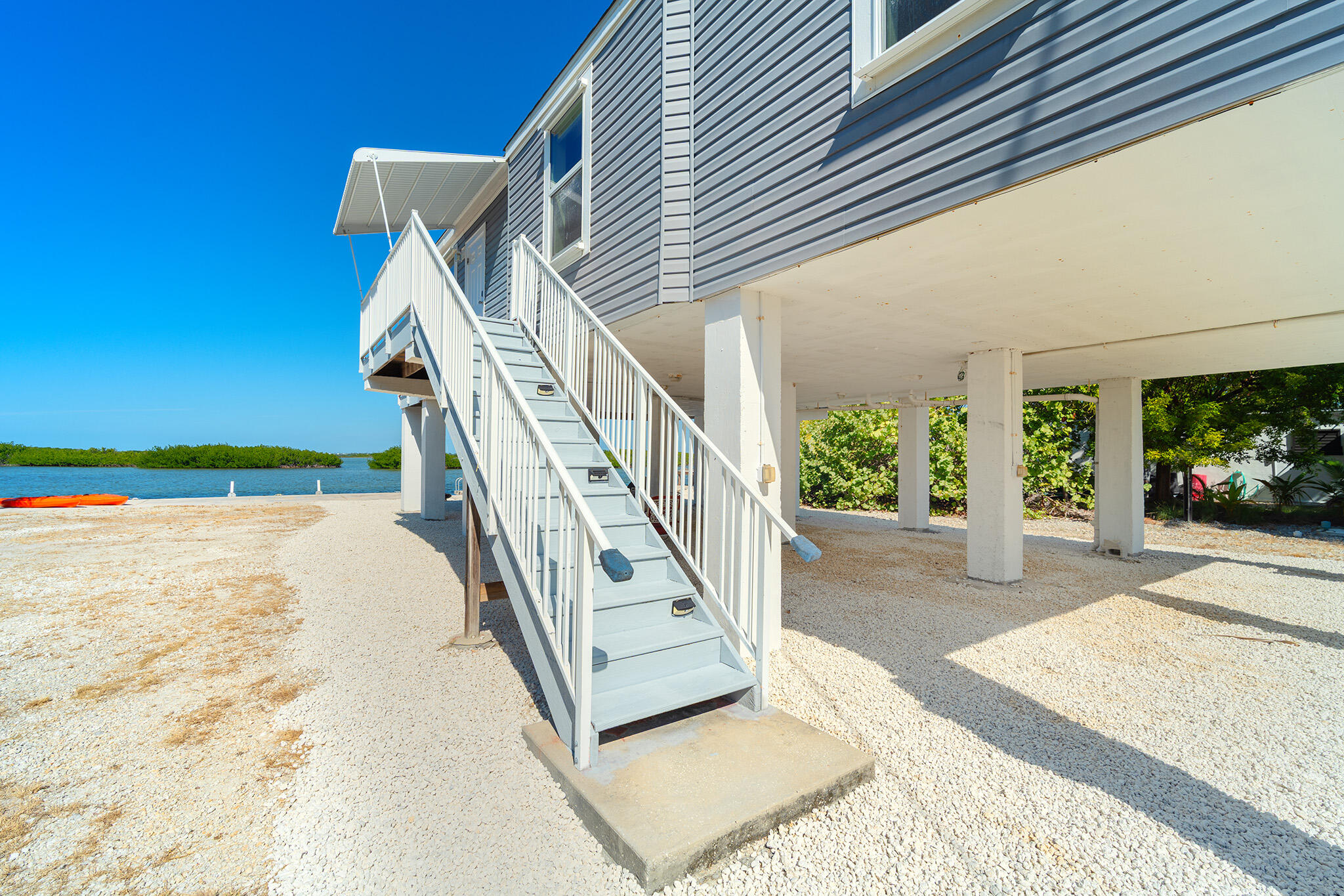 1370 Long Beach Drive