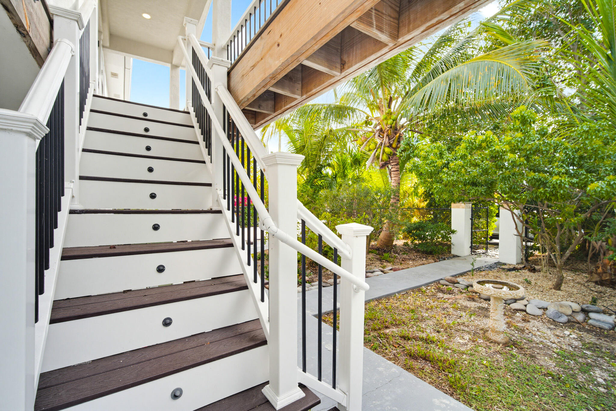 16941 Driftwood Lane