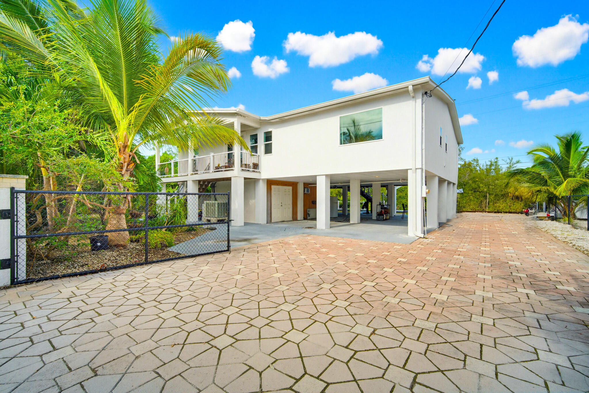 16941 Driftwood Lane