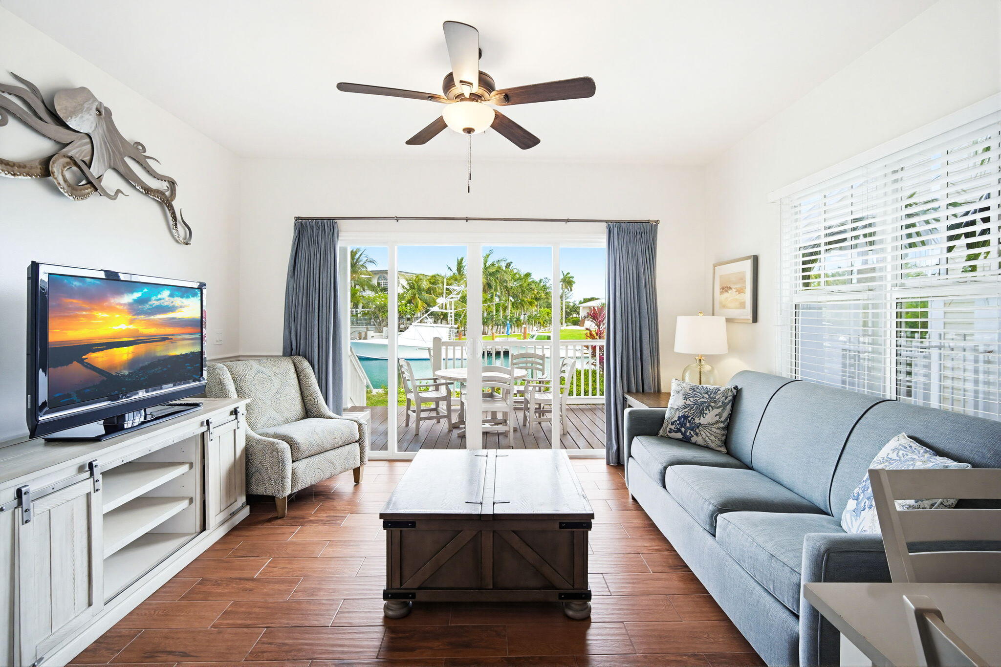 7041 Harbor Village Drive